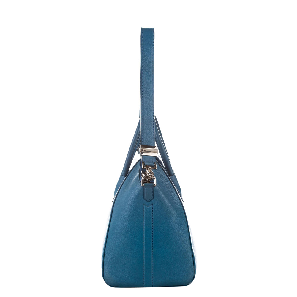 

Givenchy Blue Leather Antigona Satchel Bag