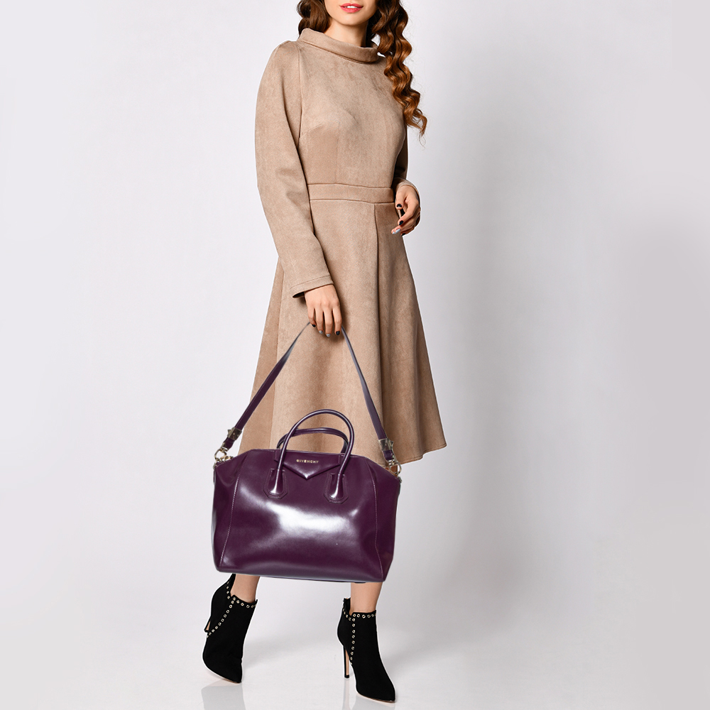 

Givenchy Purple Leather Medium Antigona Satchel