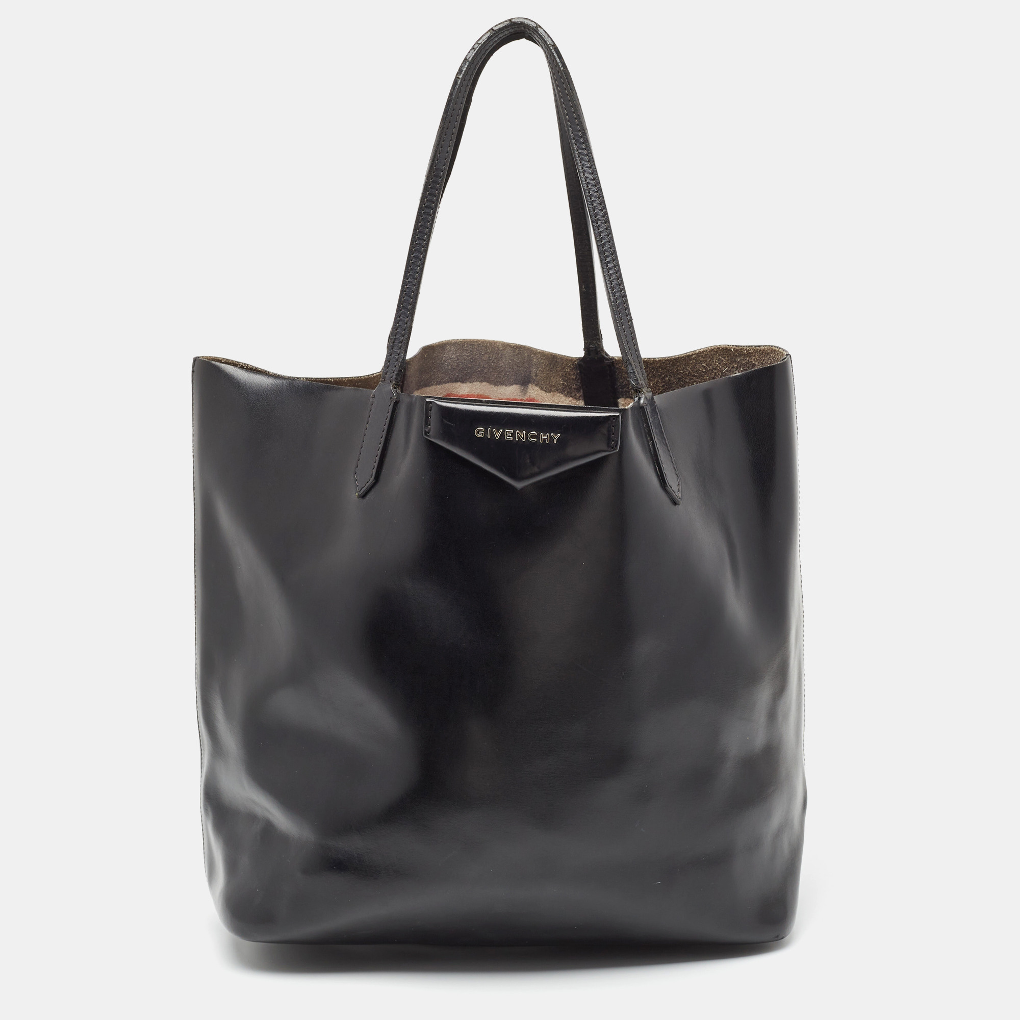 Pre-owned Givenchy Black Glossy Leather Antigona Shopper Tote