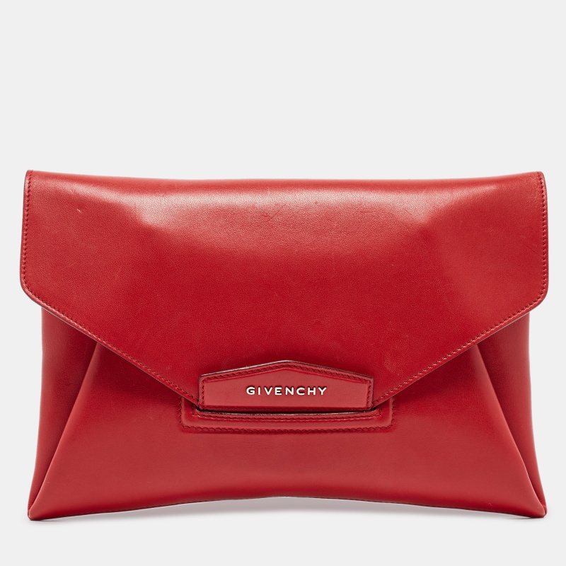 

Givenchy Red Leather Medium Antigona Envelope Clutch