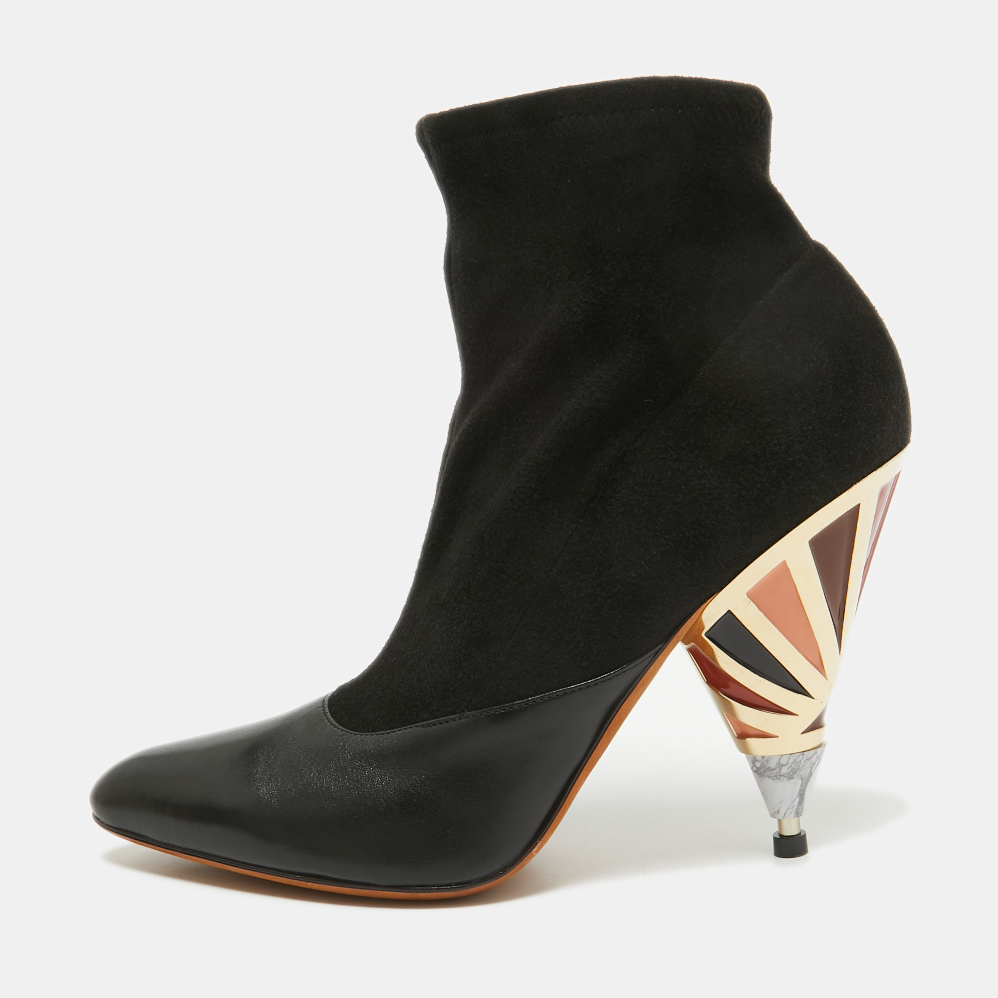 

Givenchy Black Leather and Suede Ankle Length Boots Size