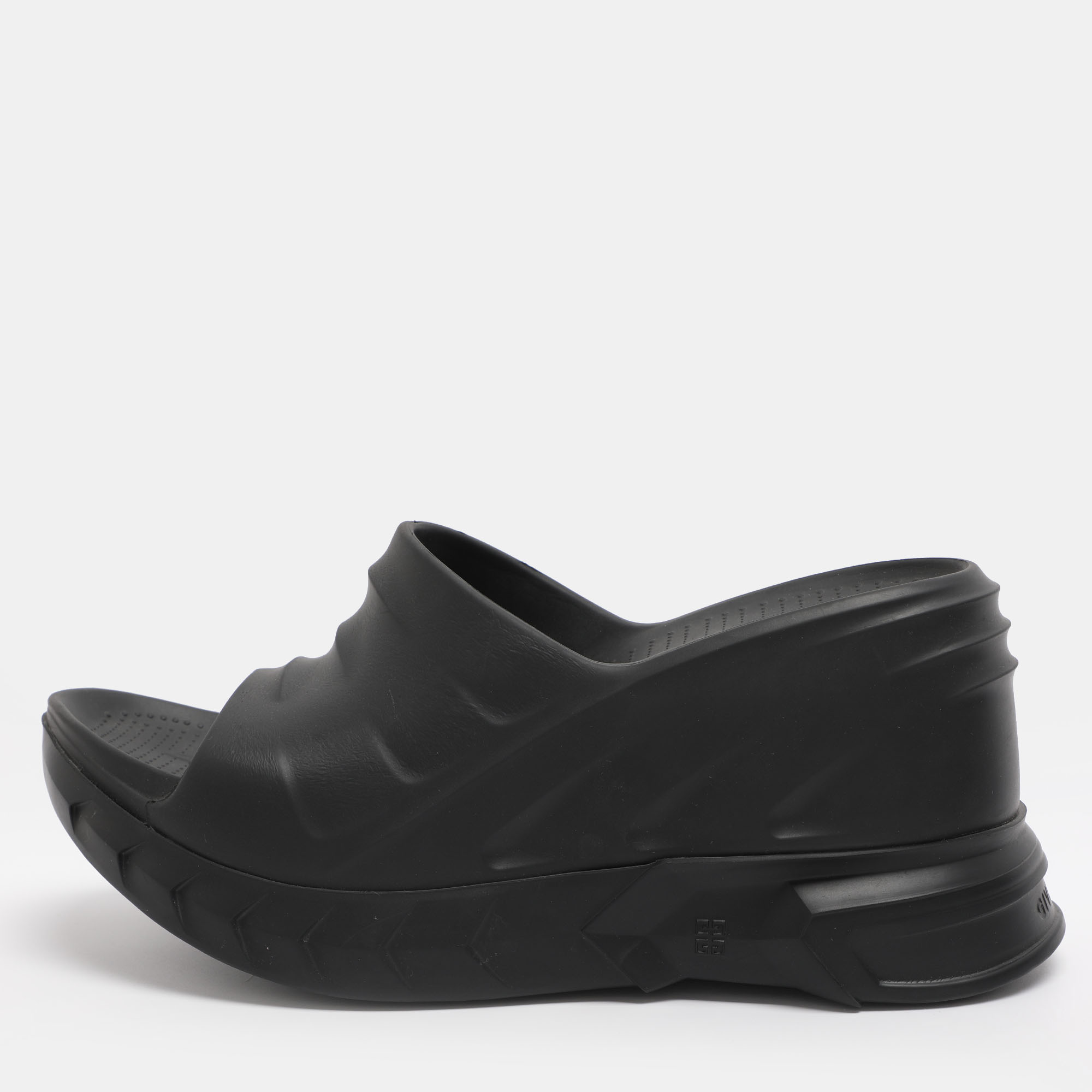 Pre-owned Givenchy Black Rubber Marshmallow Platform Mules 40