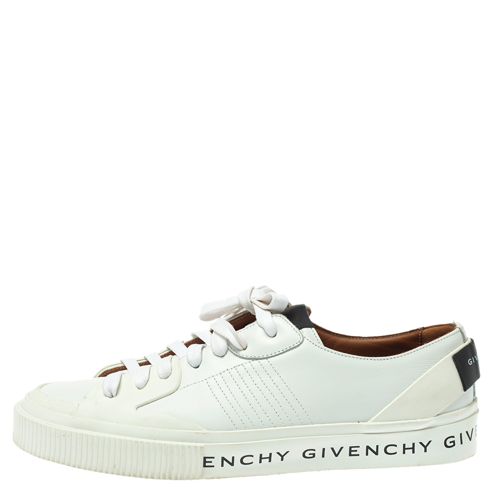 

Givenchy White/Black Leather And Rubber Logo Print Low Top Sneakers Size