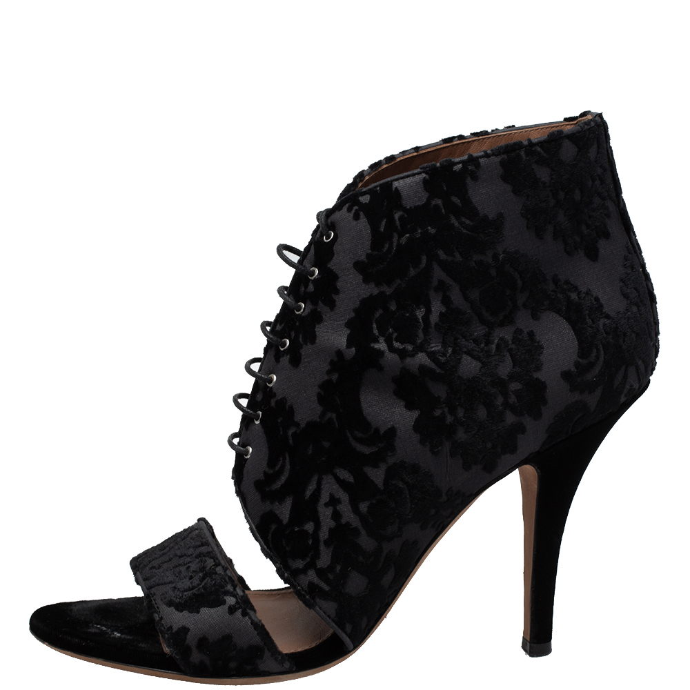 

Givenchy Black/Grey Velvet And Lace Cutout Lace Up Boots Size