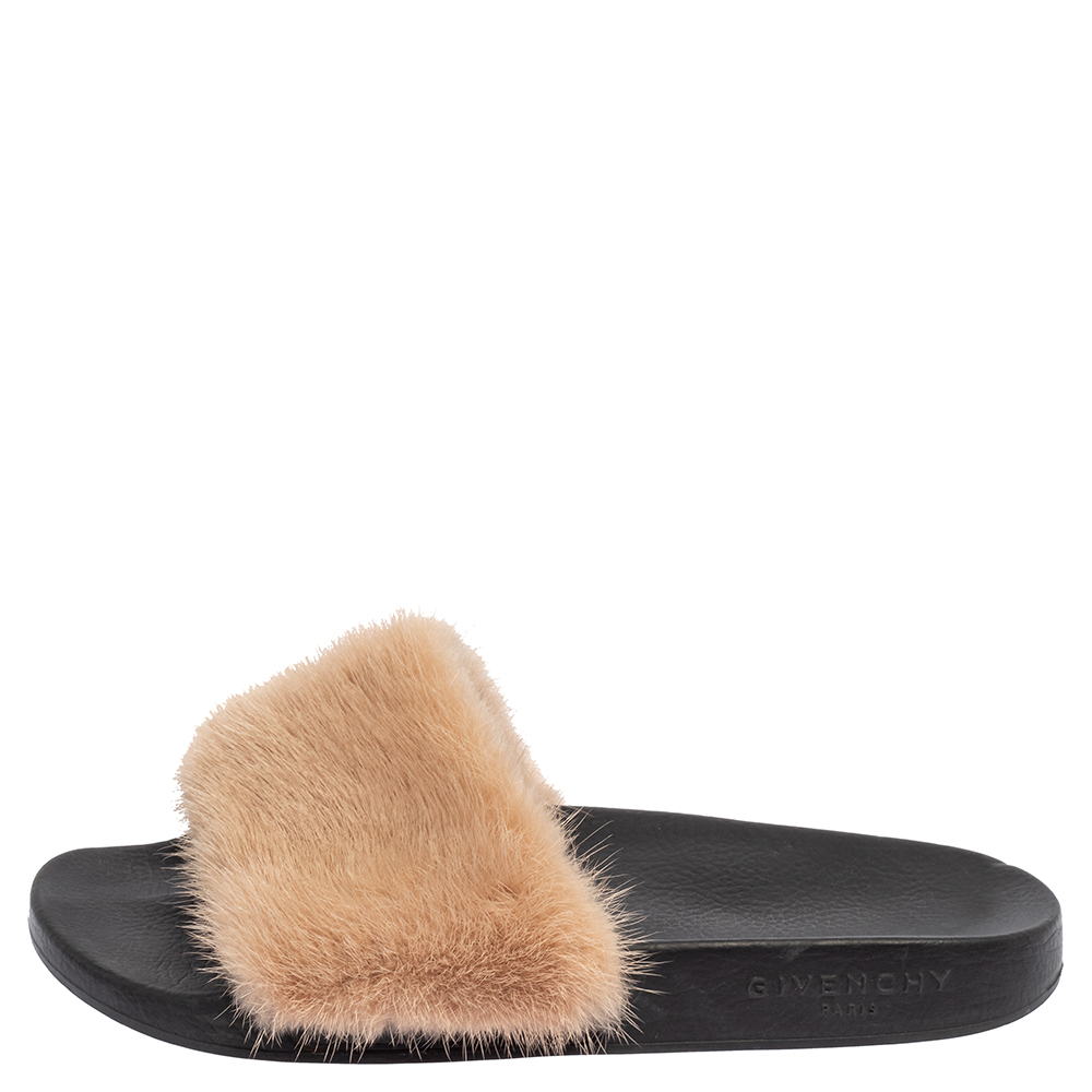 

Givenchy Beige Mink Fur Flat Slides Size