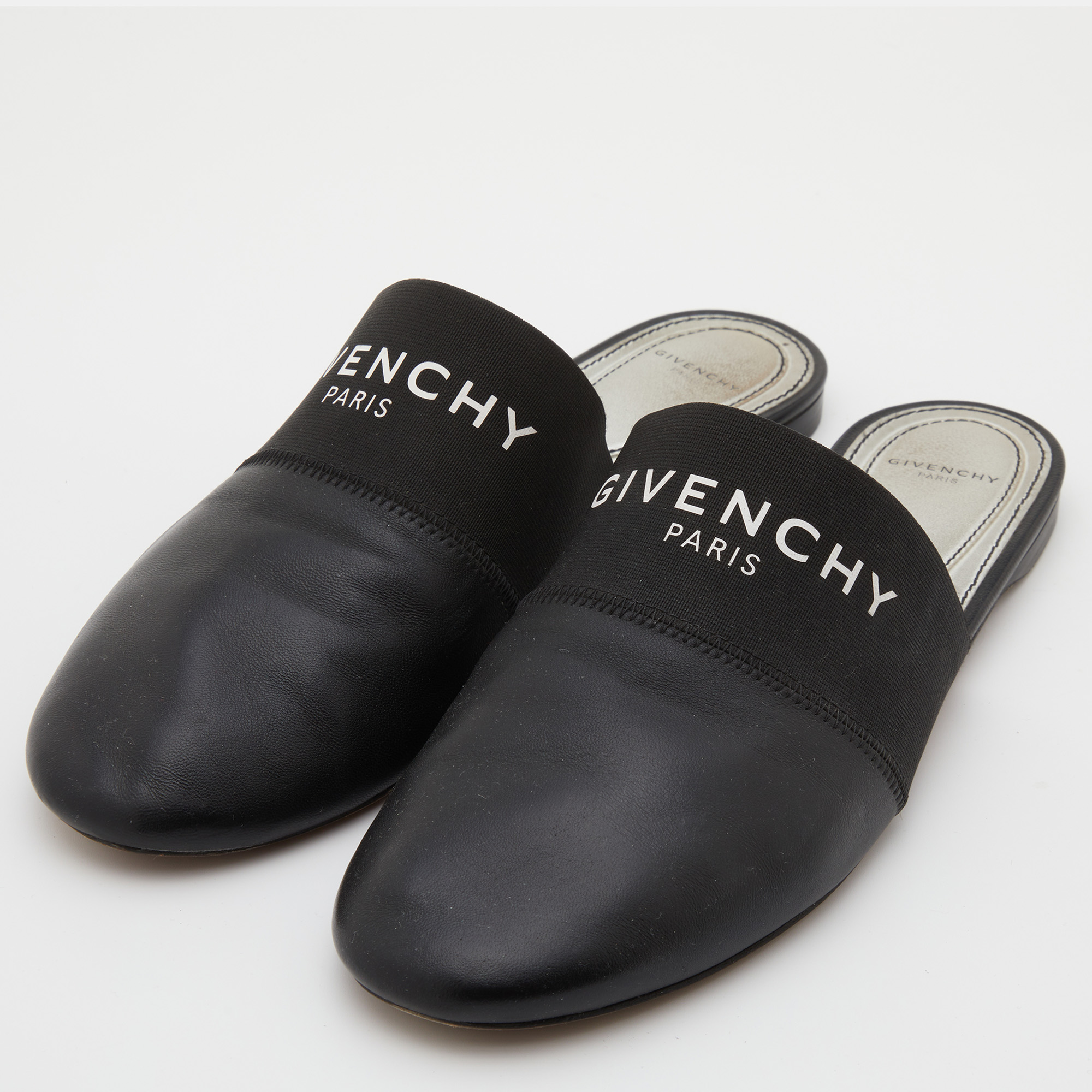 

Givenchy Black Leather and Stretch Band Bedford Flat Mules Size
