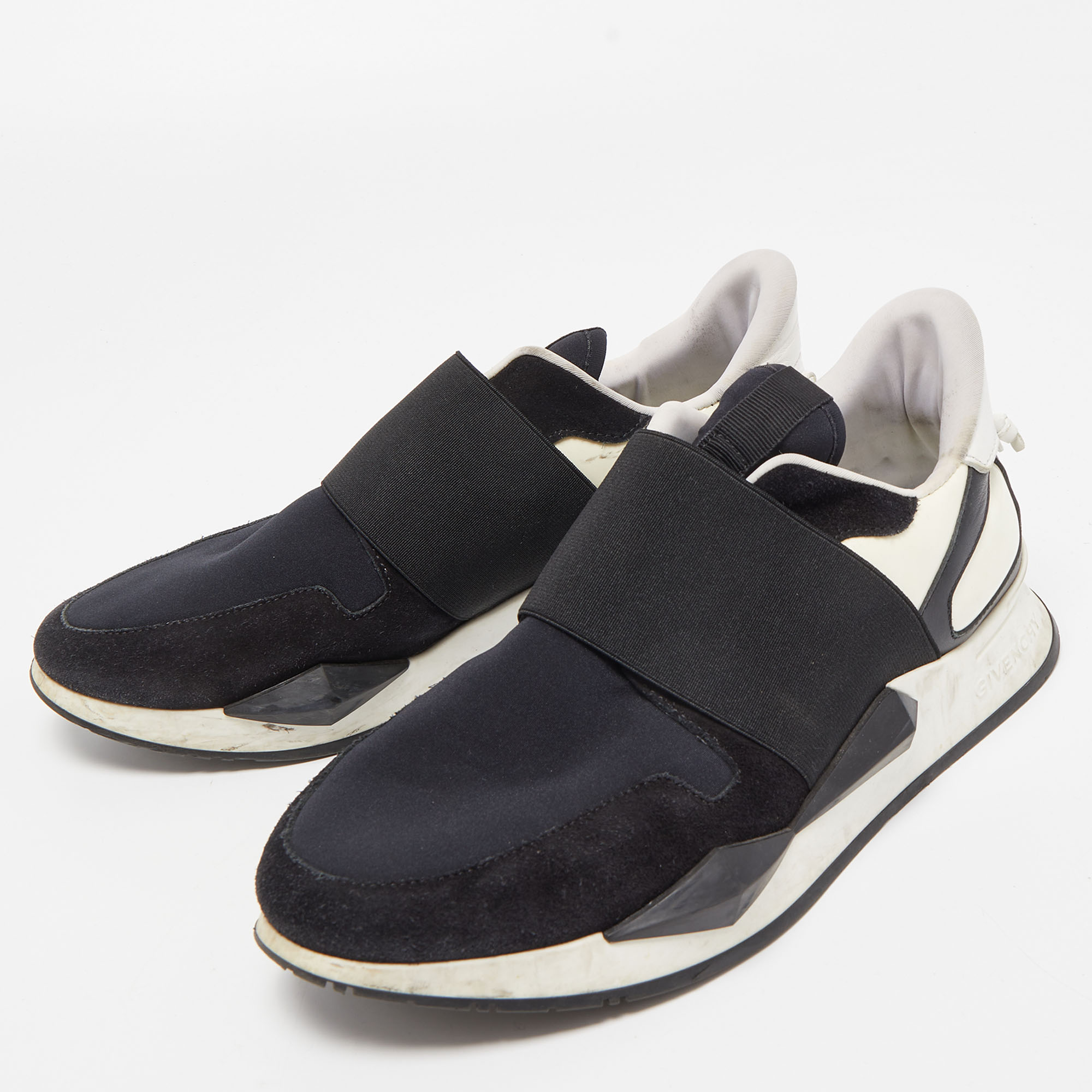 

Givenchy Black/White Suede and Nylon Runner Elastic Slip On Sneakers Size
