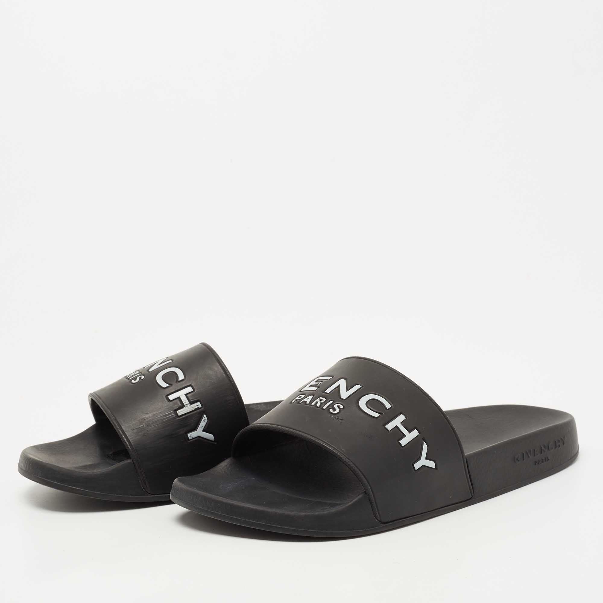 

Givenchy Black Rubber Logo Slide Flats Size