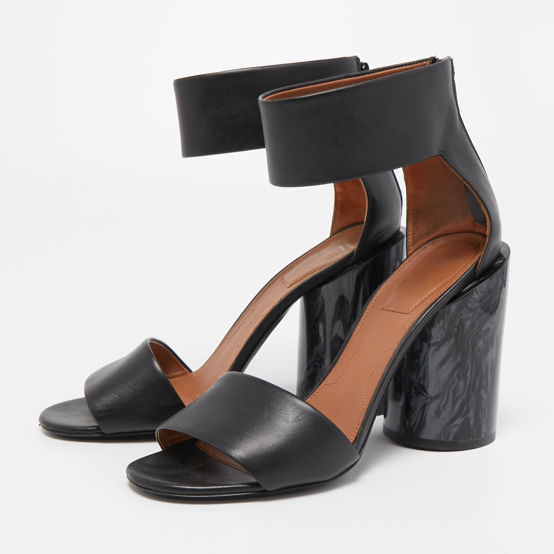 

Givenchy Black Leather Ankle Strap Sandals Size