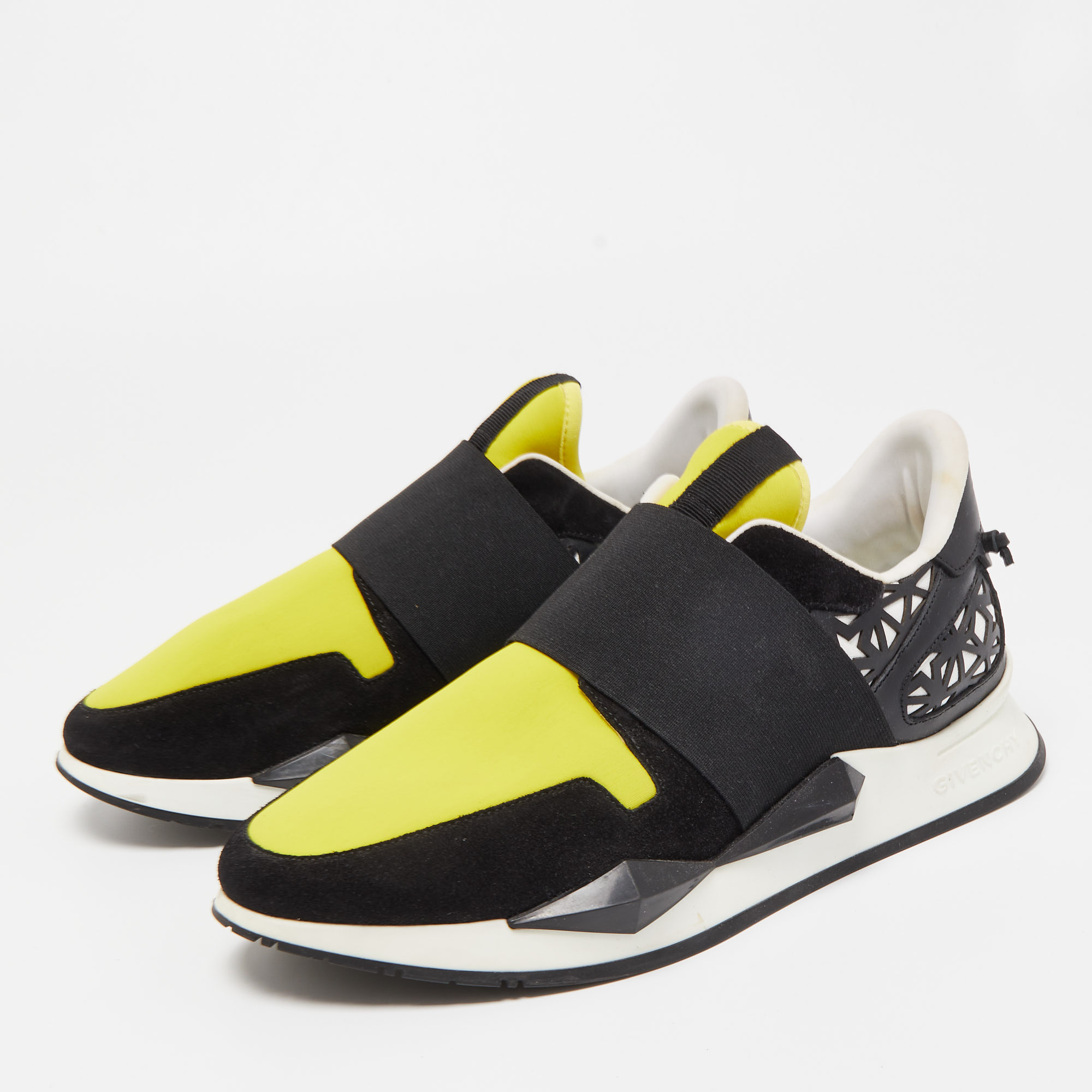 

Givenchy Black/Yellow Suede and Fabric Low Top Sneakers Size