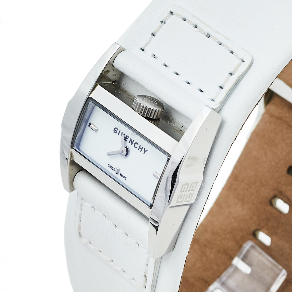 

Givenchy White Stainless Steel Leather GV.5201L Quartz Women's Wristwatch