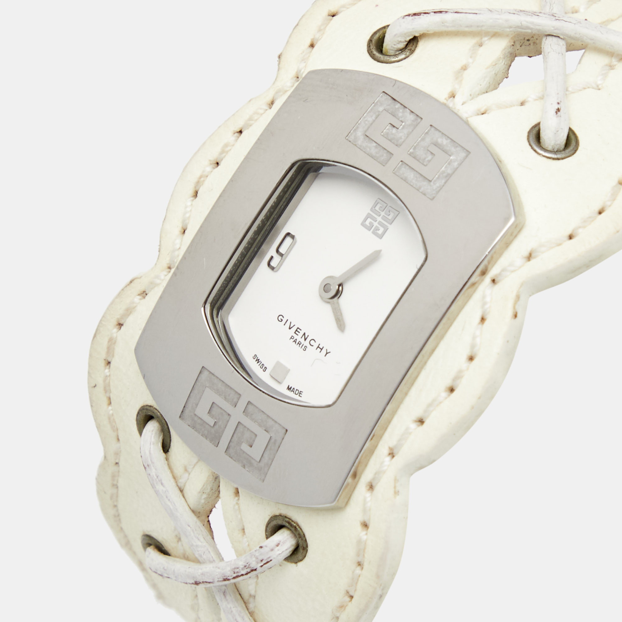 

Givenchy White Stainless Steel Leather Expression