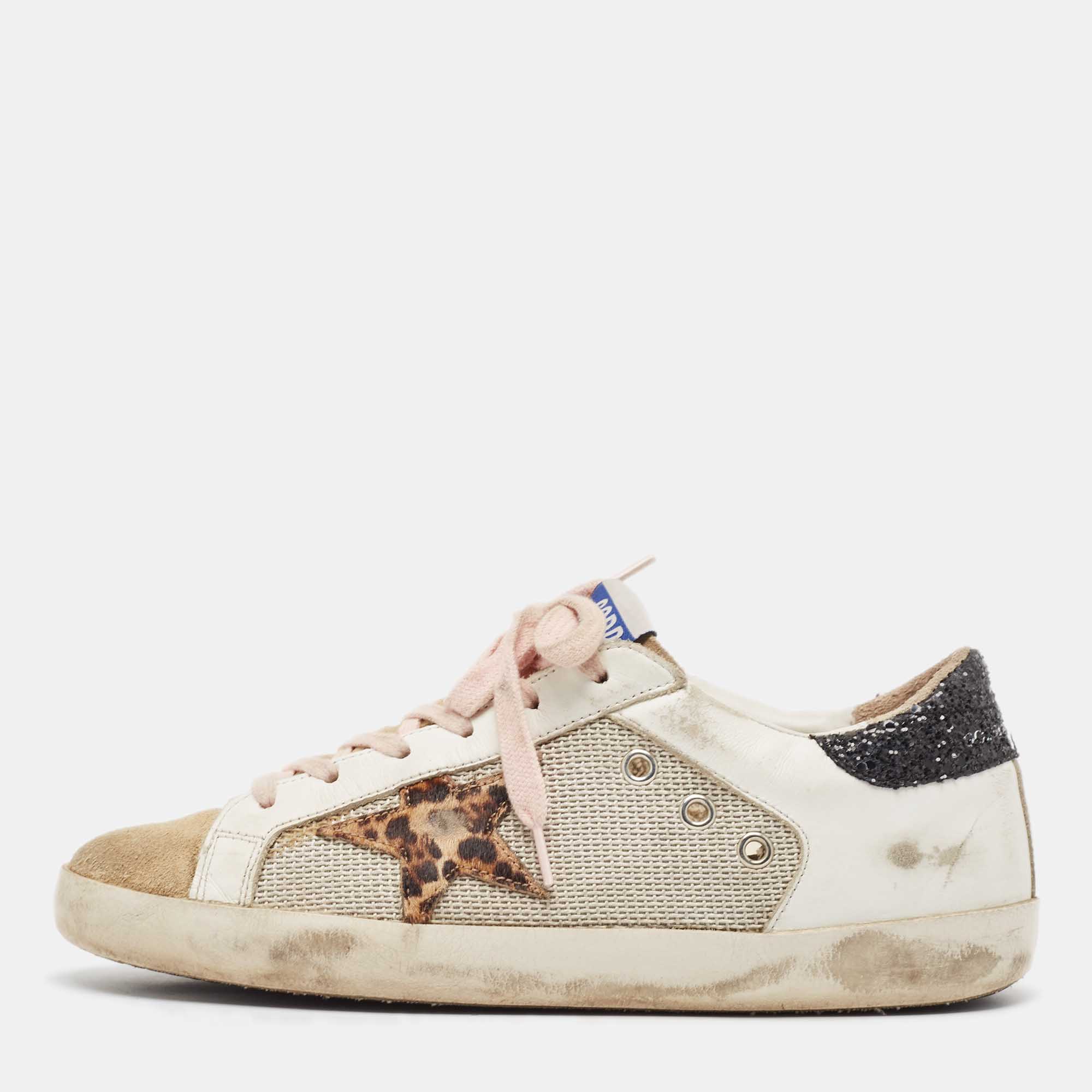 

Golden Goose White/Grey Leather and Suede Superstar Lace Up Sneakers Size