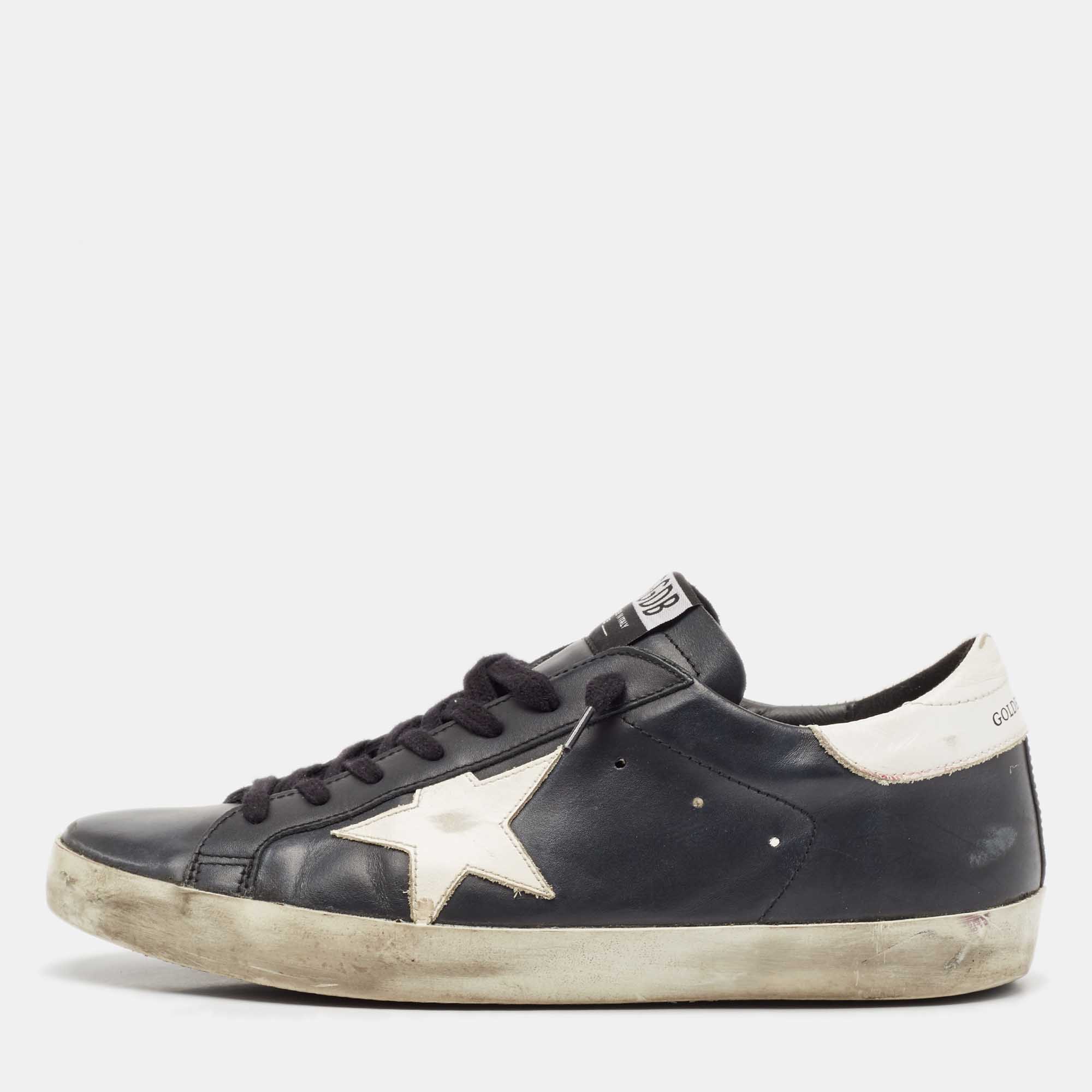 

Golden Goose Black/White Leather Super Star Lace Up Sneakers Size