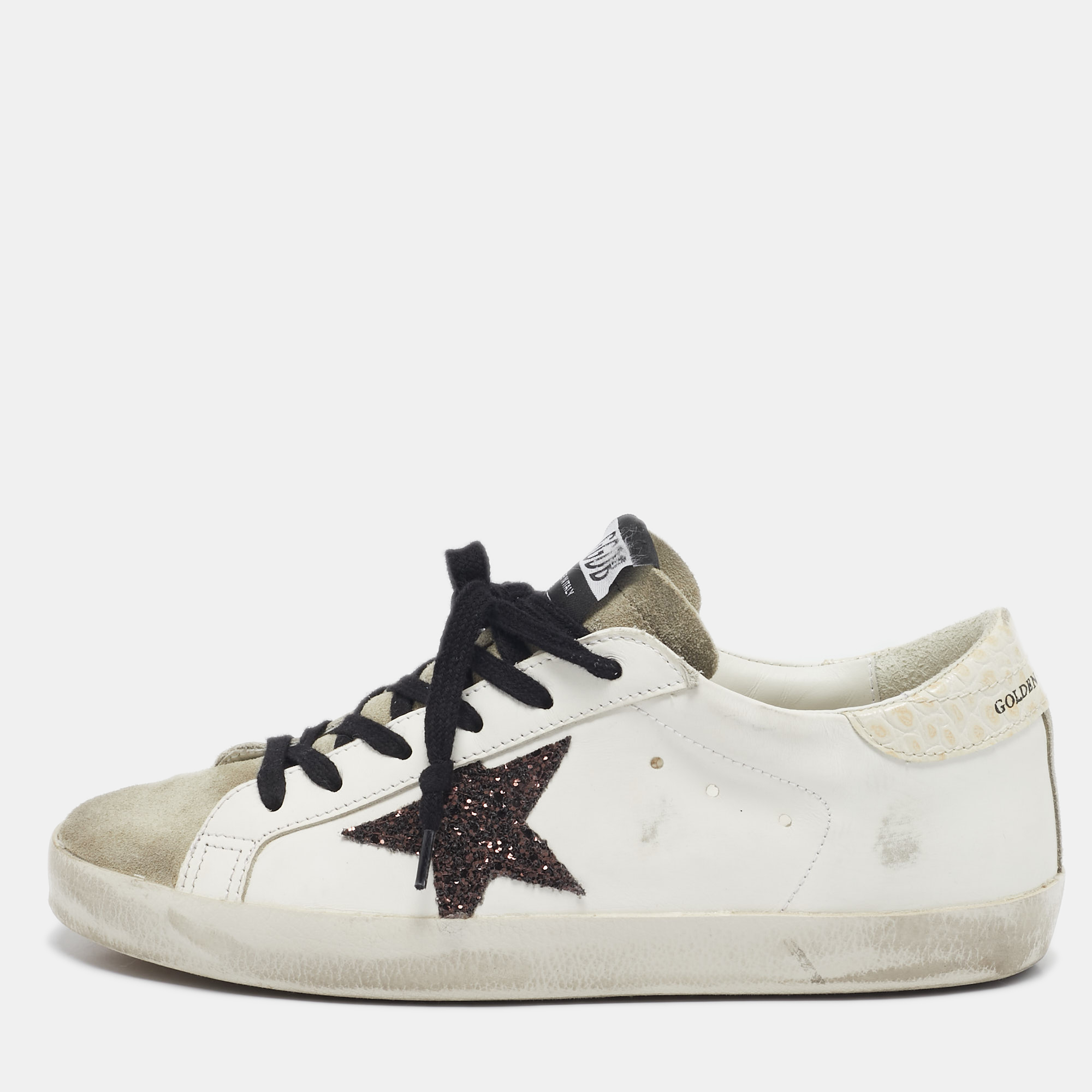 

Golden Goose White/Grey Leather and Suede Superstar Lace Up Sneakers Size