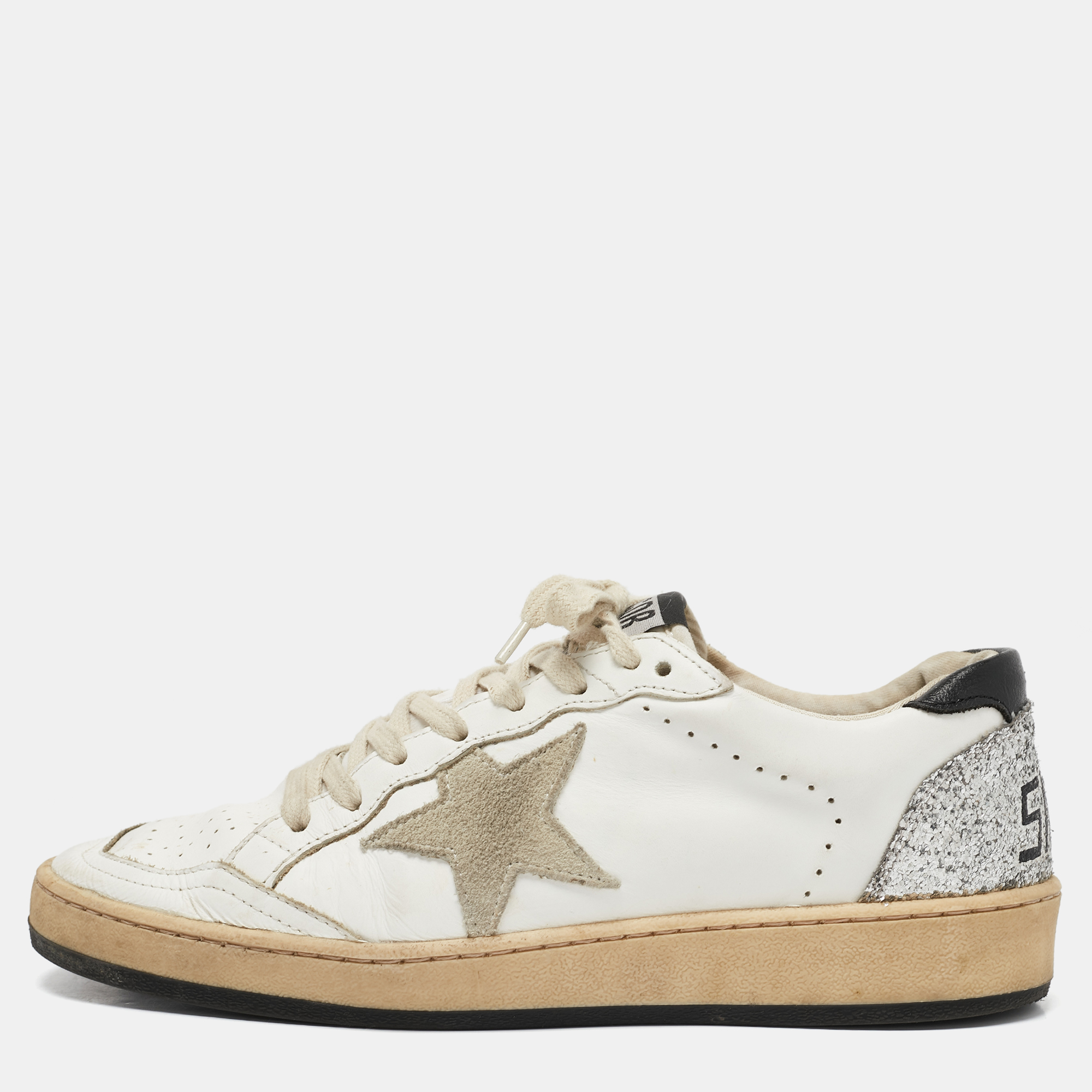 

Golden Goose White/Grey Leather and Suede Ballstar Low Top Sneakers Size