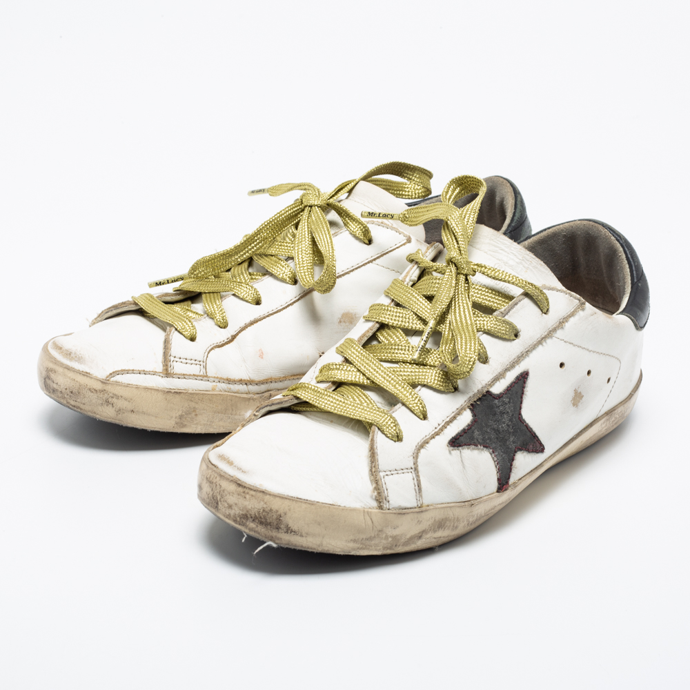 

Golden Goose White Leather Superstar Low-Top Sneakers Size
