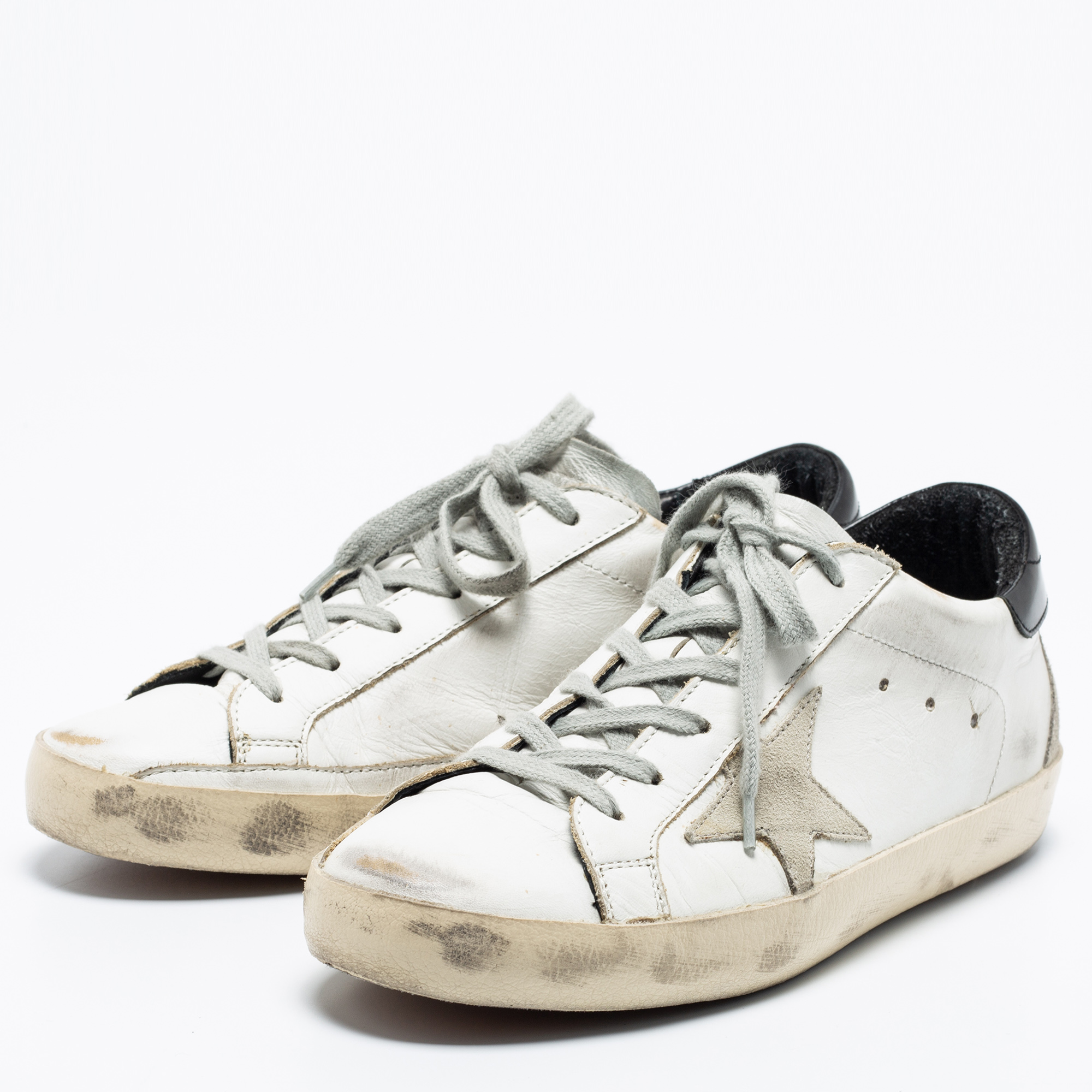 

Golden Goose White/Black Leather Superstar Low-Top Sneakers Size