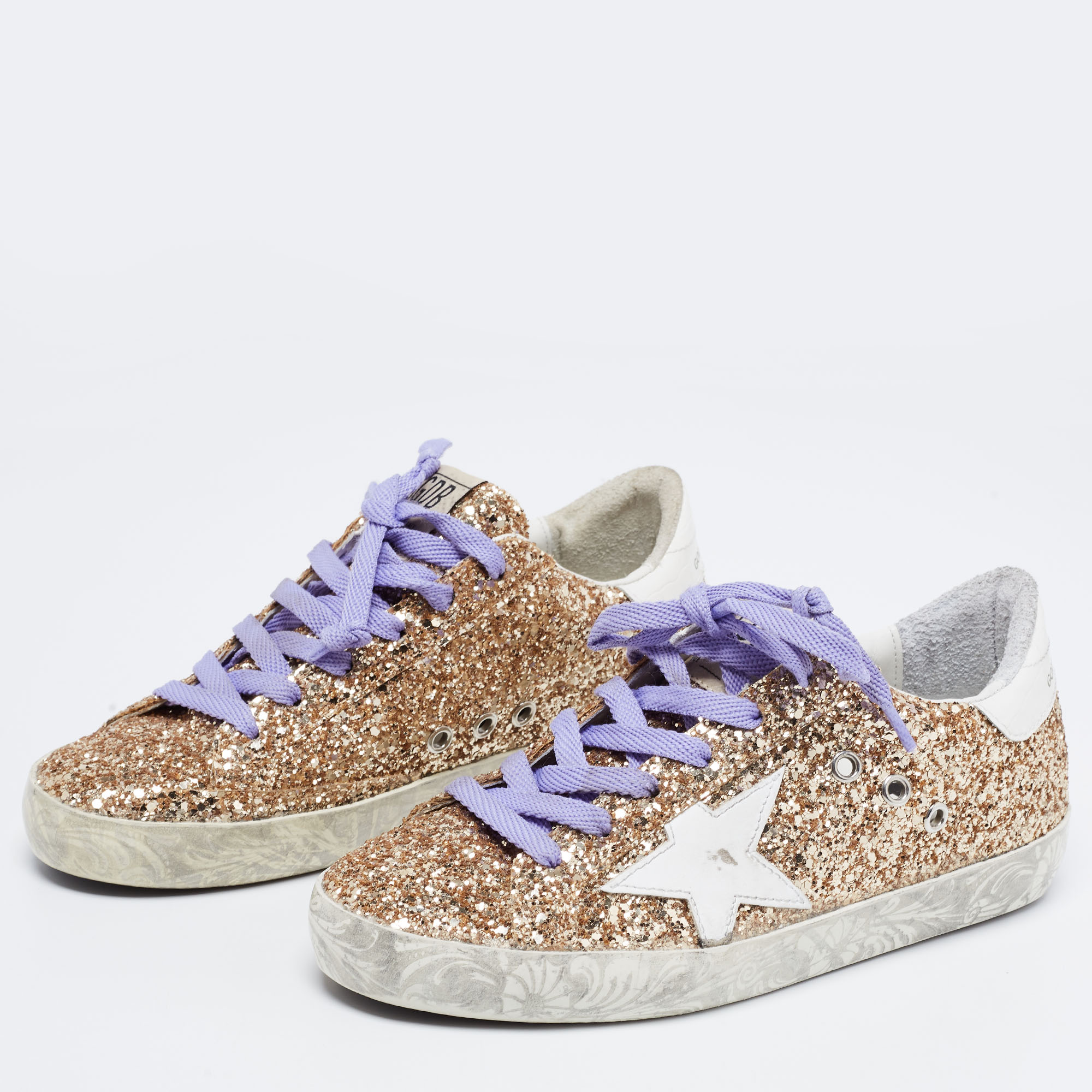 

Golden Goose Gold Glitter And Leather Superstar Low Top Sneakers Size