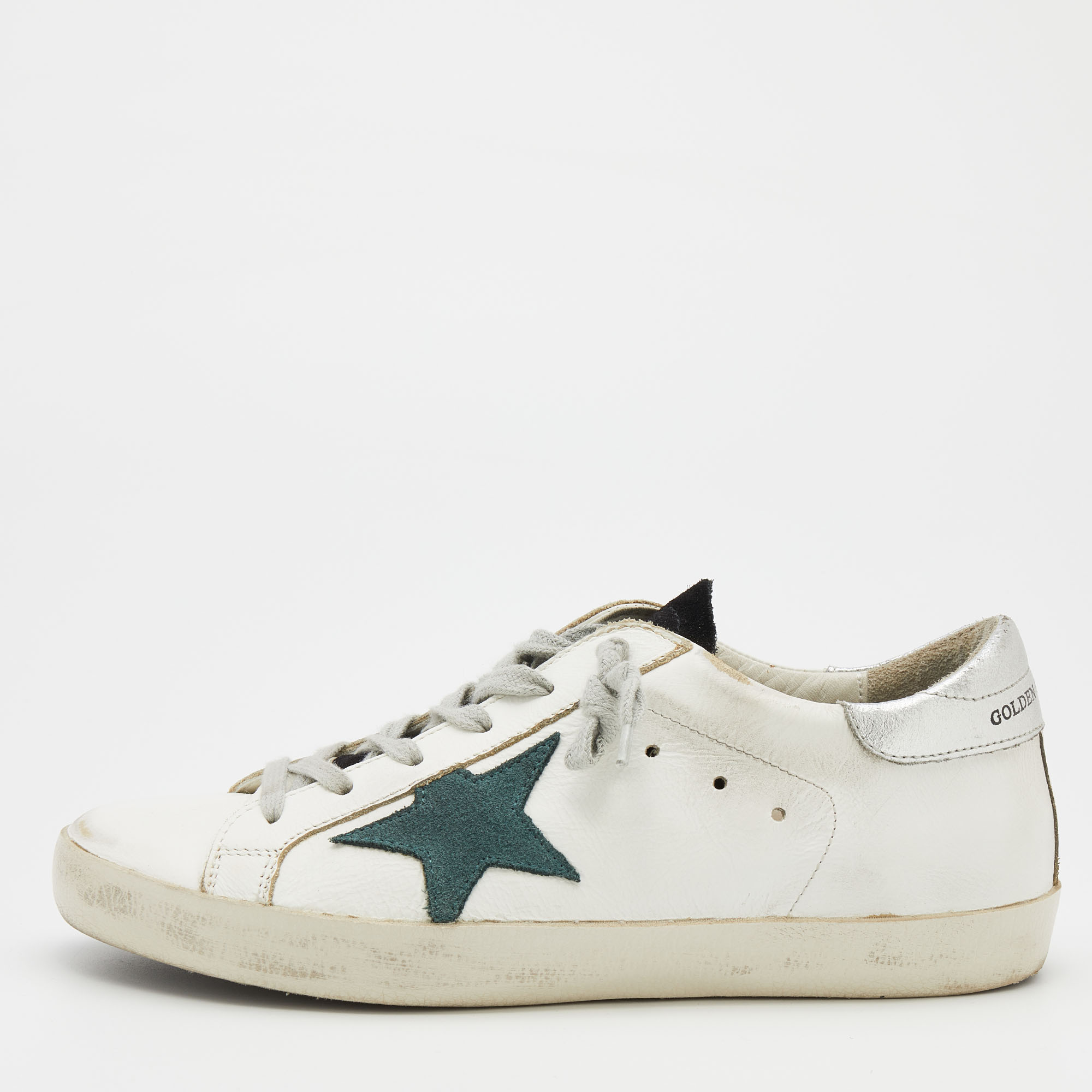 Pre Owned Golden Goose White/Green Leather and Suede Super Star Sneakers Size 39