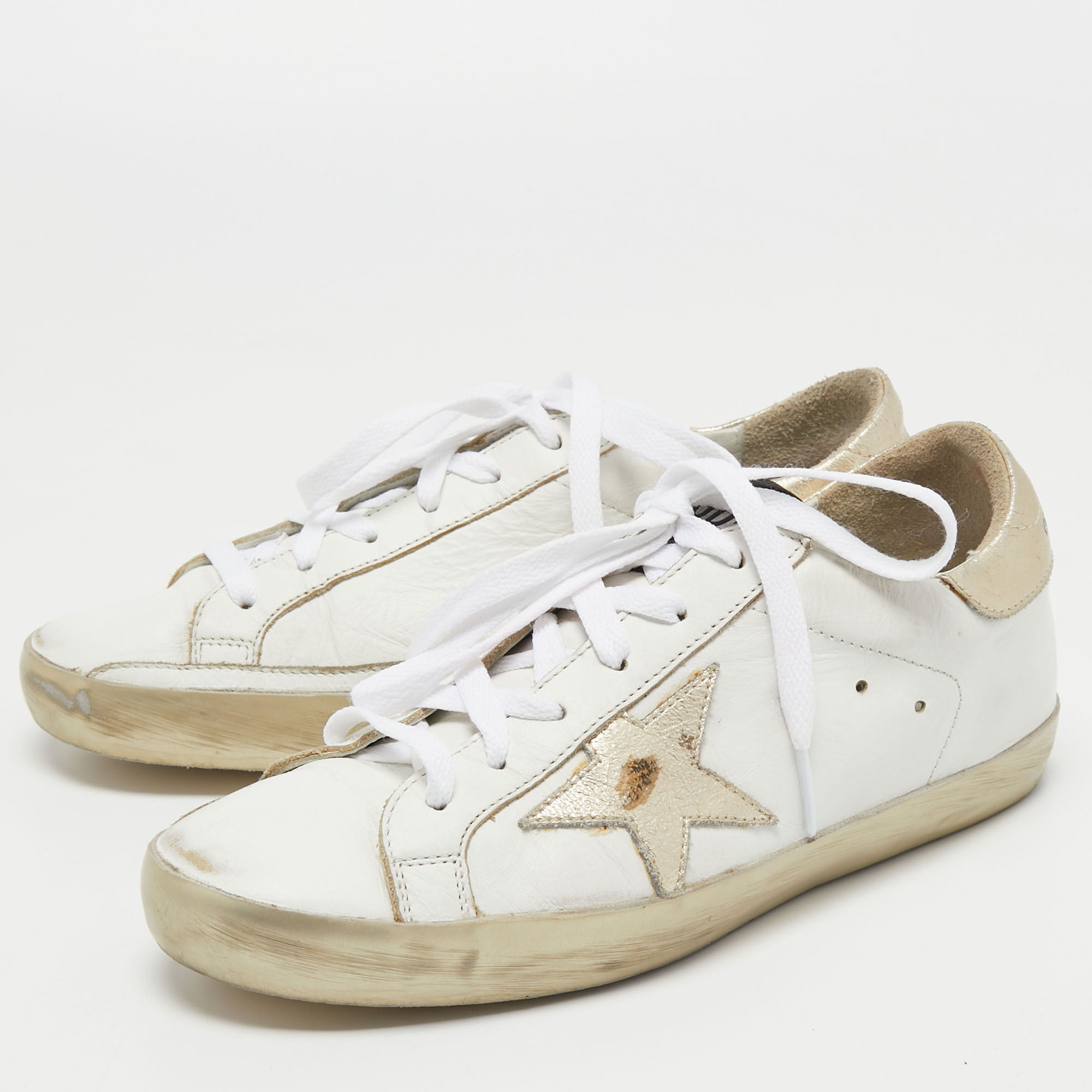 

Golden Goose White/Gold Leather Superstar Sneakers Size