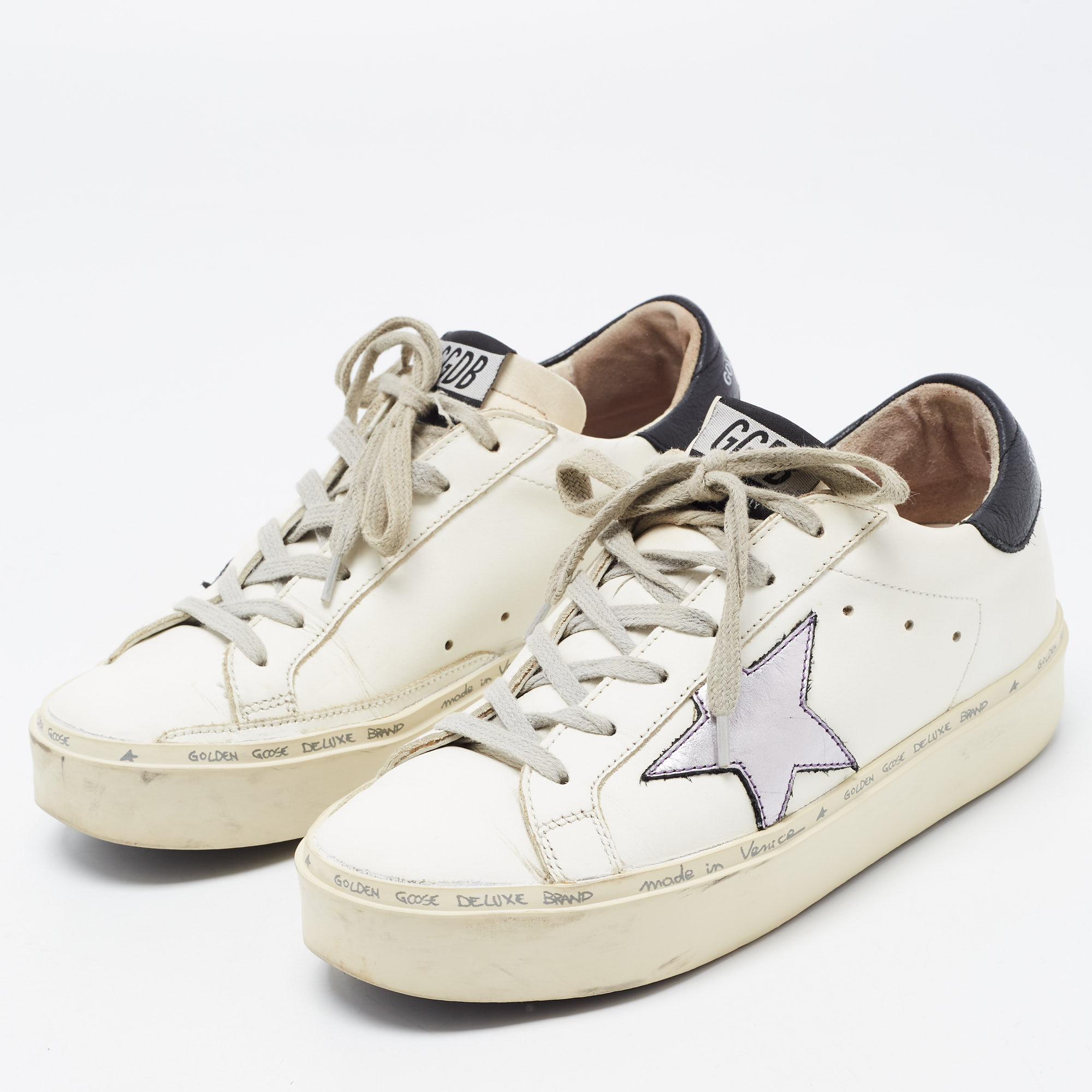 

Golden Goose White Leather Hi Star Low Top Sneakers Size