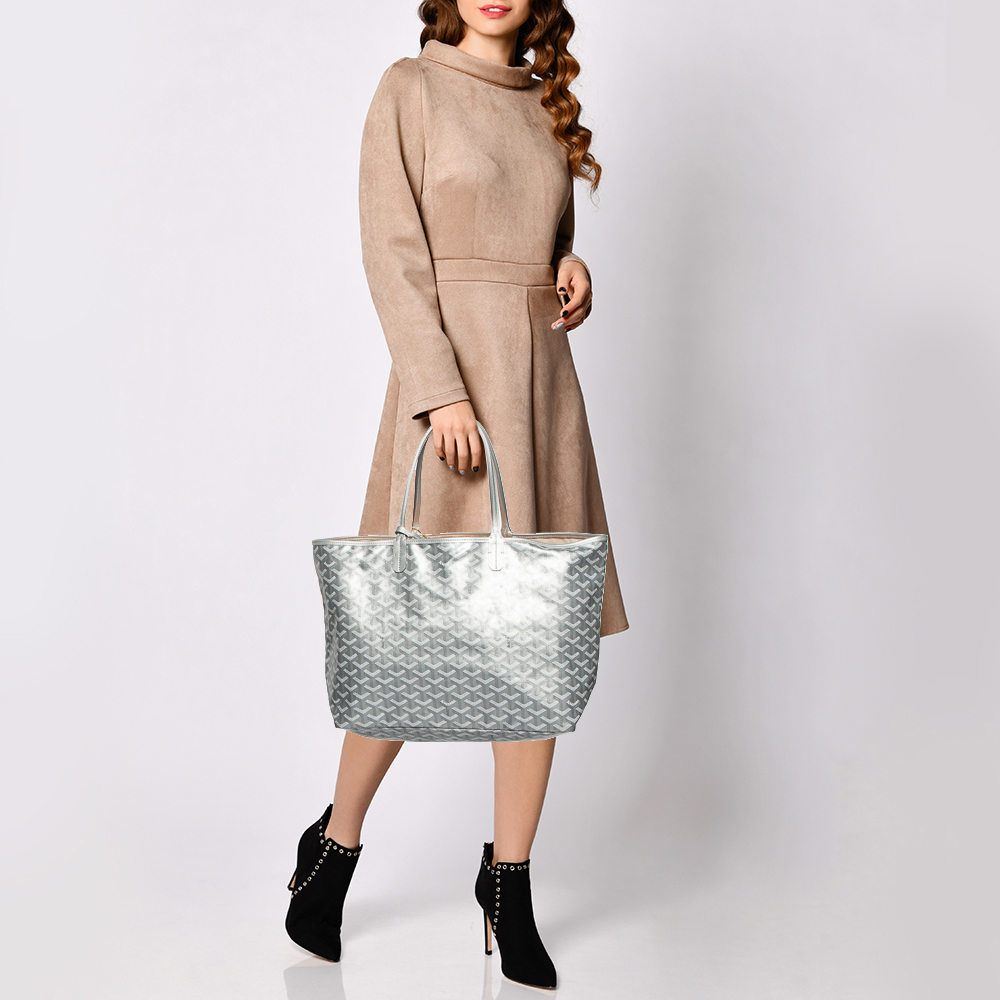 

Goyard Silver/White Goyardine Coated Canvas Saint Louis Claire Voie Tote