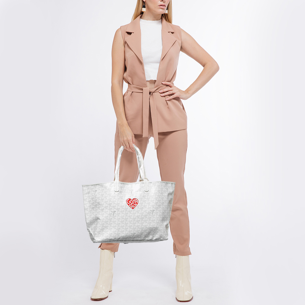 

Goyard White Goyardine Coated Canvas and Leather Saint Louis PM Tote