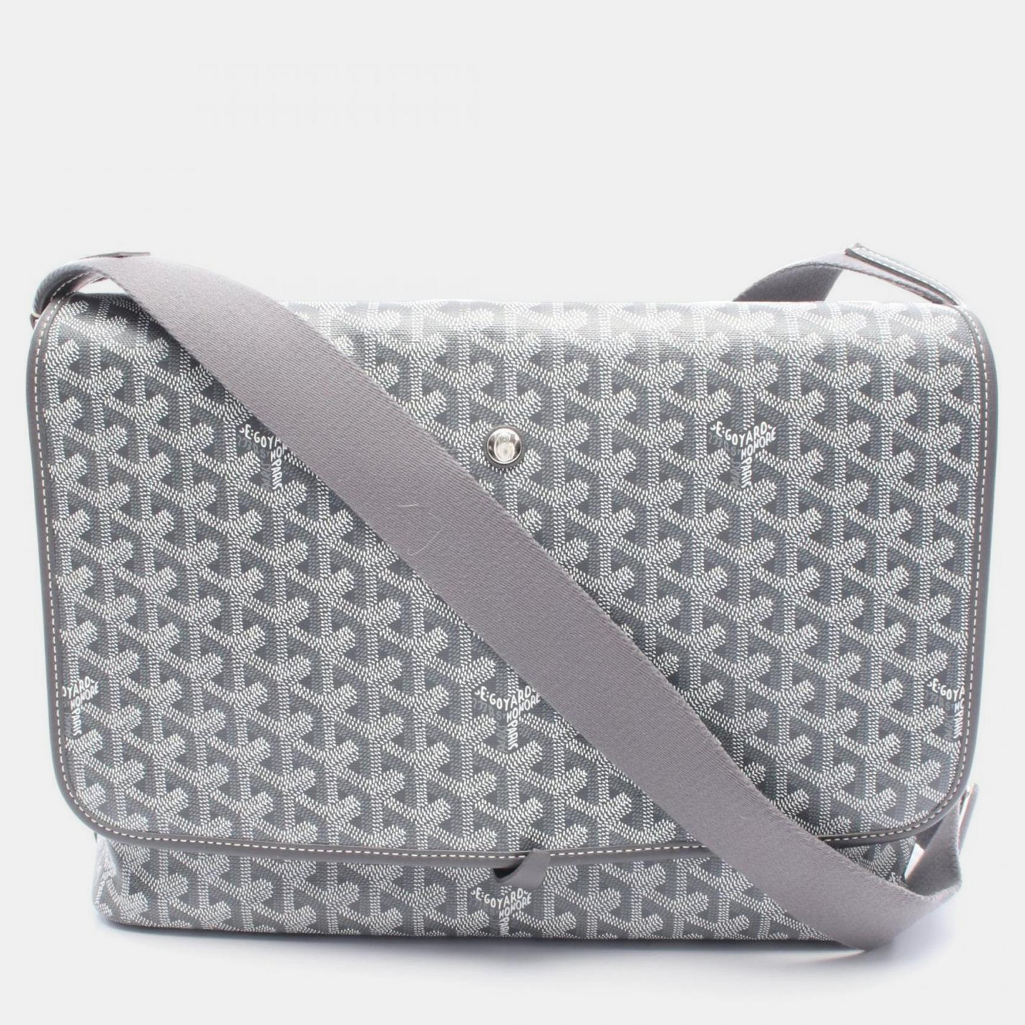 

Goyard Capesian MM Gray/White Coated Canvas Leather Shoulder Bag, Grey