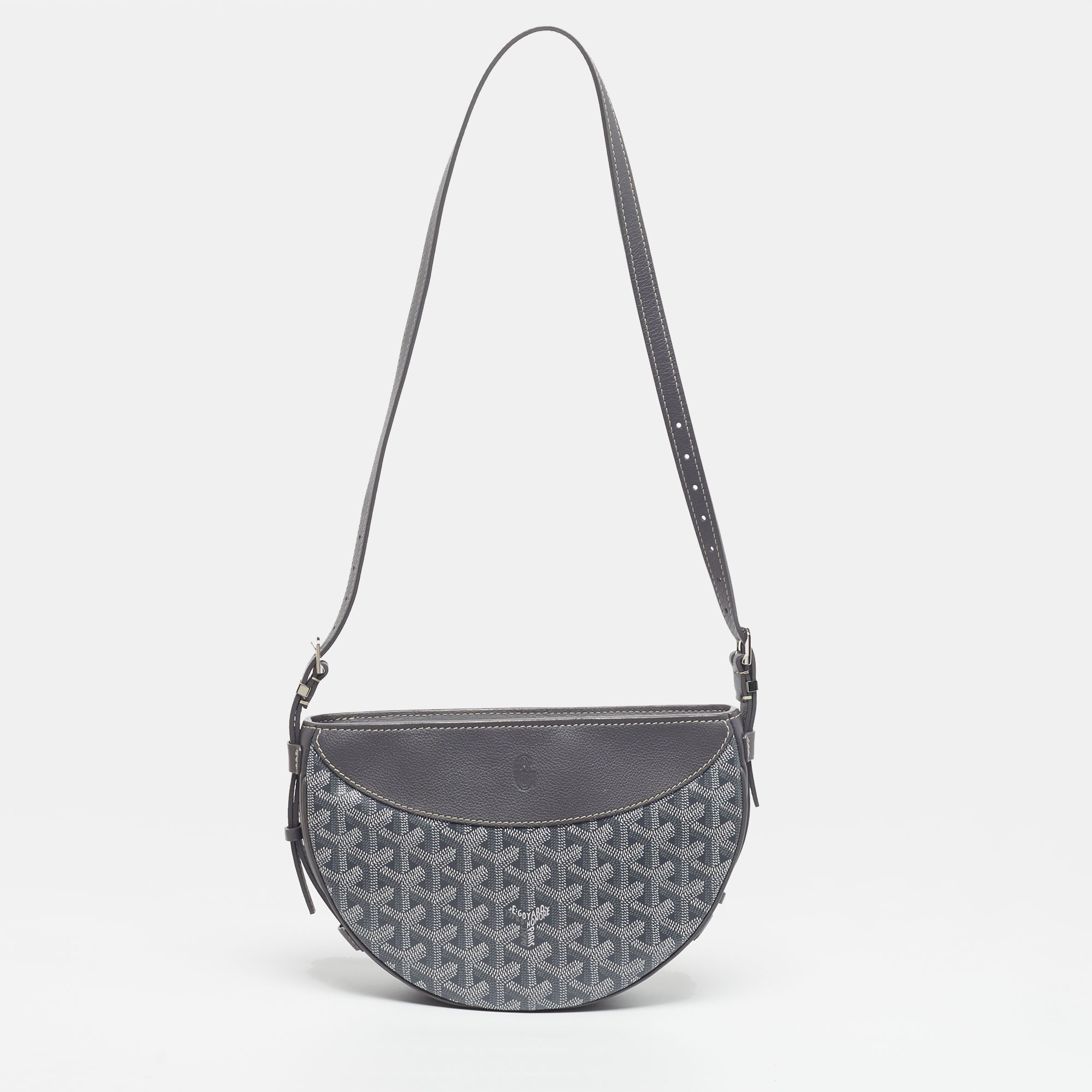 

Goyard Hirondelle Grey Goyardine Coated Canvas and Leather Shoulder Bag
