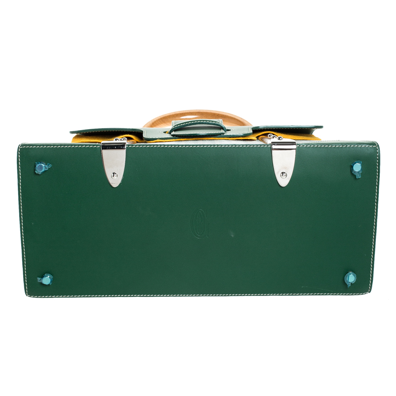 GOYARD, GREEN SAIGON PM IN COATED CANVAS AND LEATHER WITH WOODEN TOP  HANDLE, 2013, Handbags and Accessories, 2020