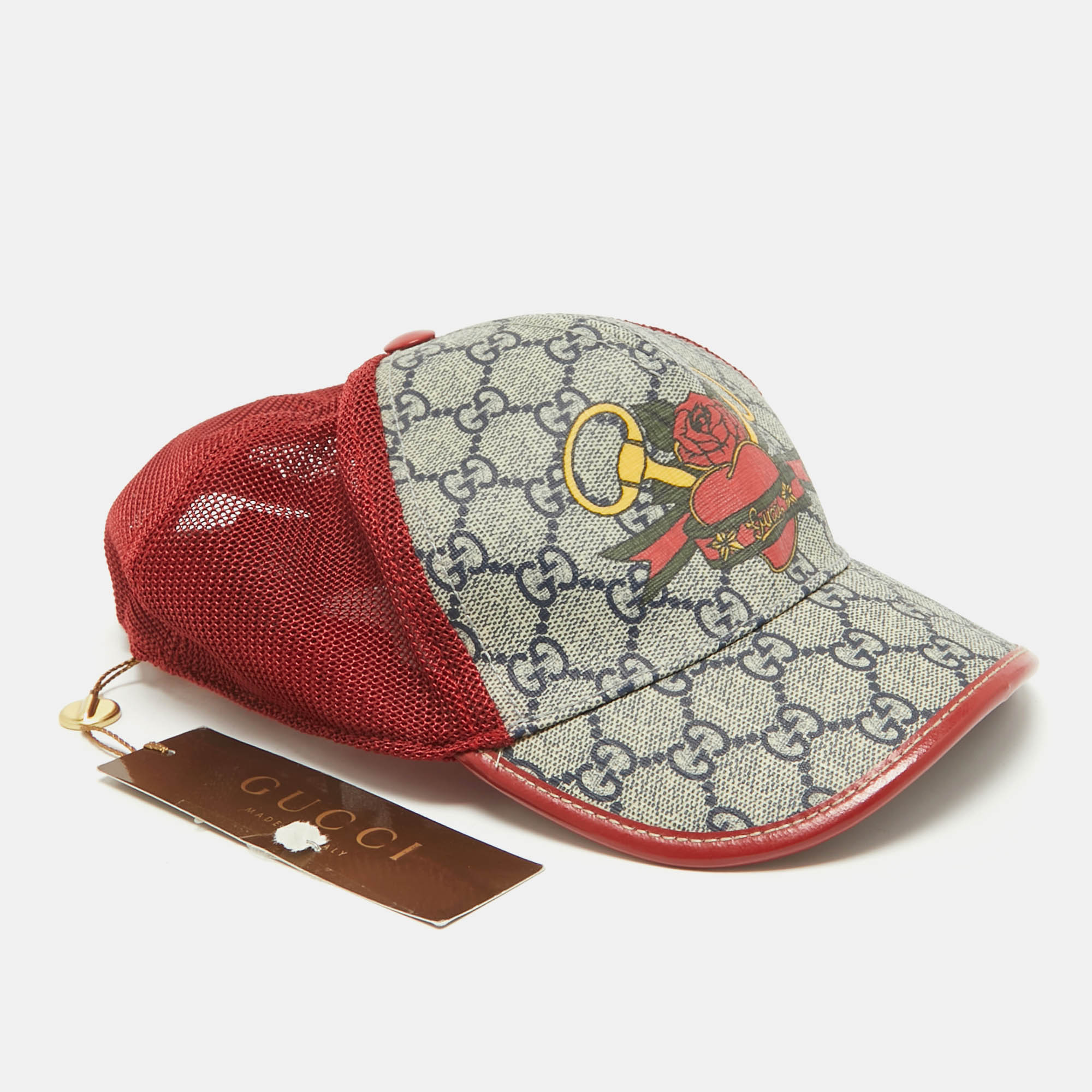 

Gucci GG Supreme Coated Canvas Baseball Hat M, Red