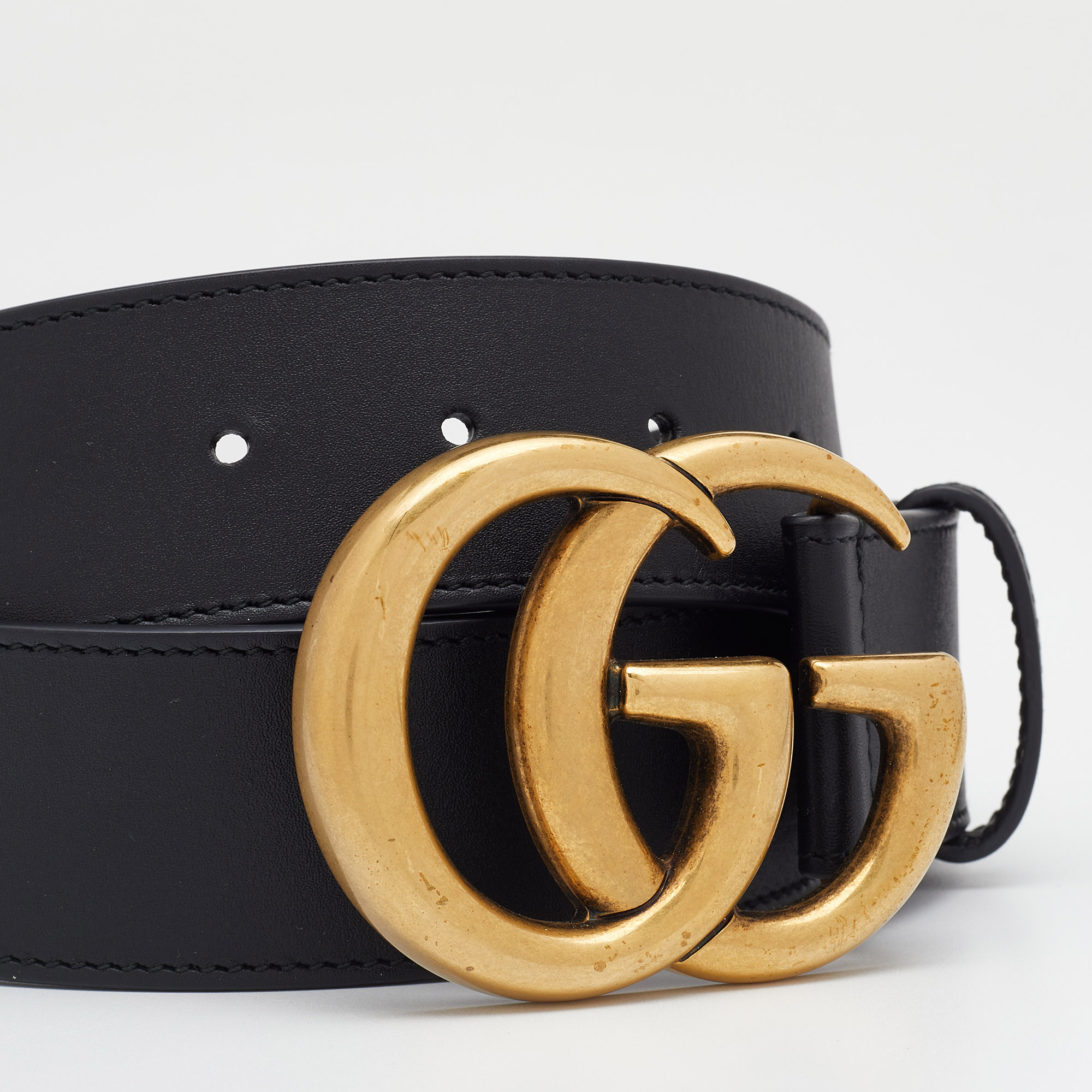 

Gucci Black Leather GG Marmont Buckle Belt