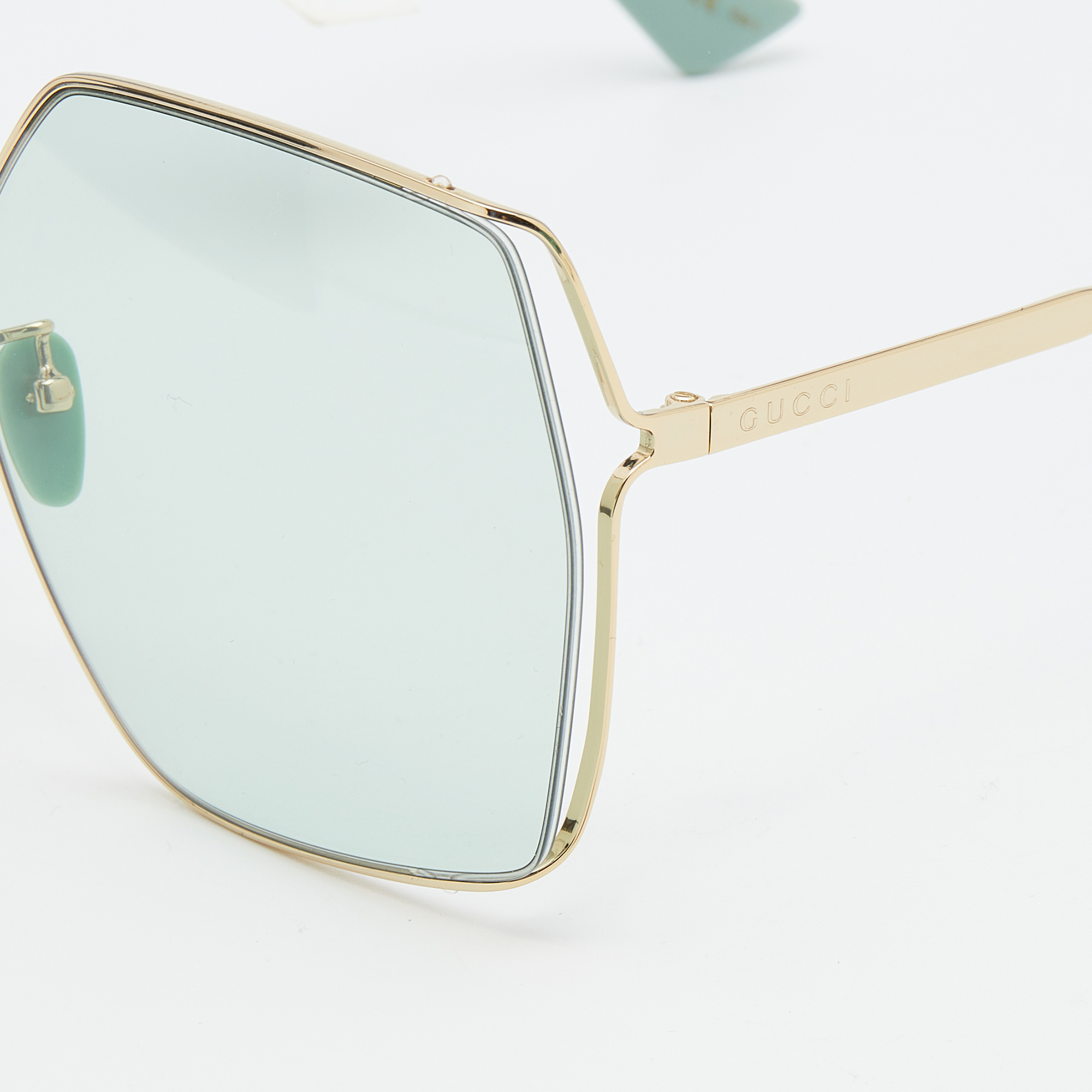 

Gucci Gold Tone/Green GG0817S Oversized Sunglasses