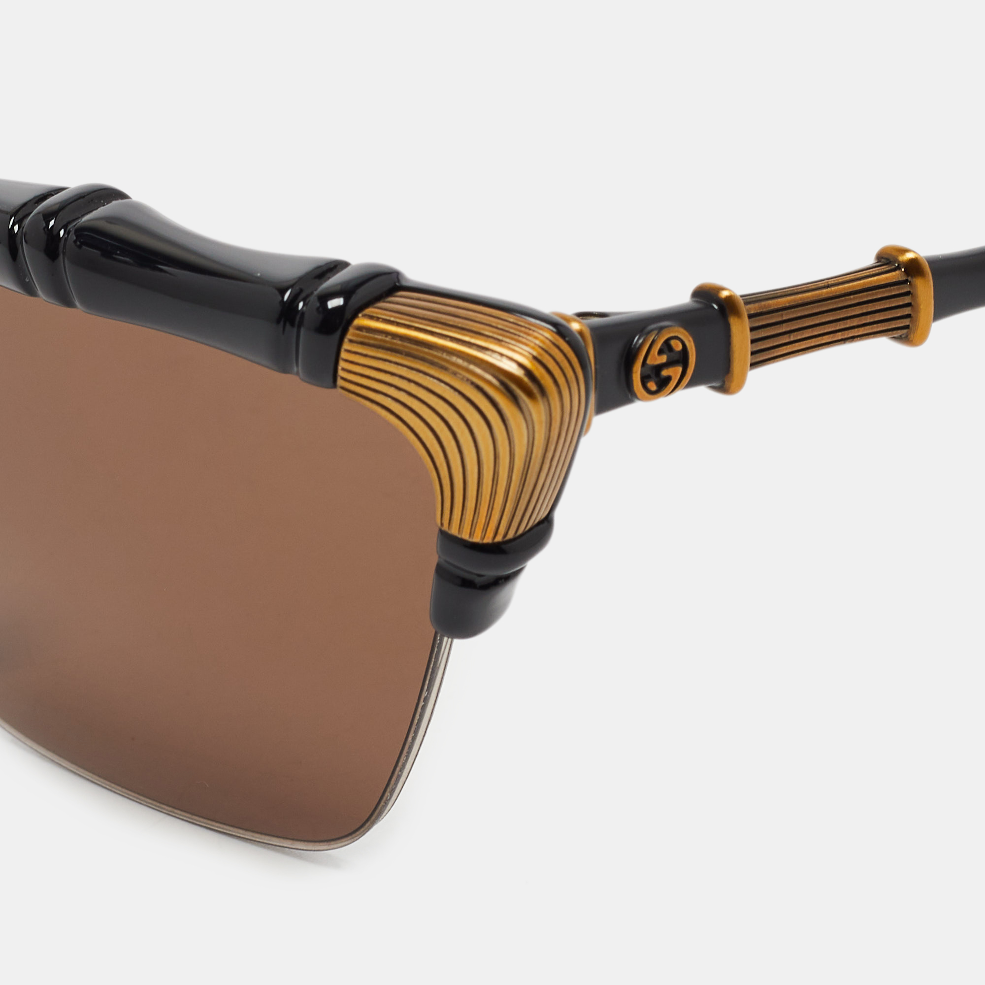 

Gucci Black/Gold GG0660S Frame Cat Eye Sunglasses