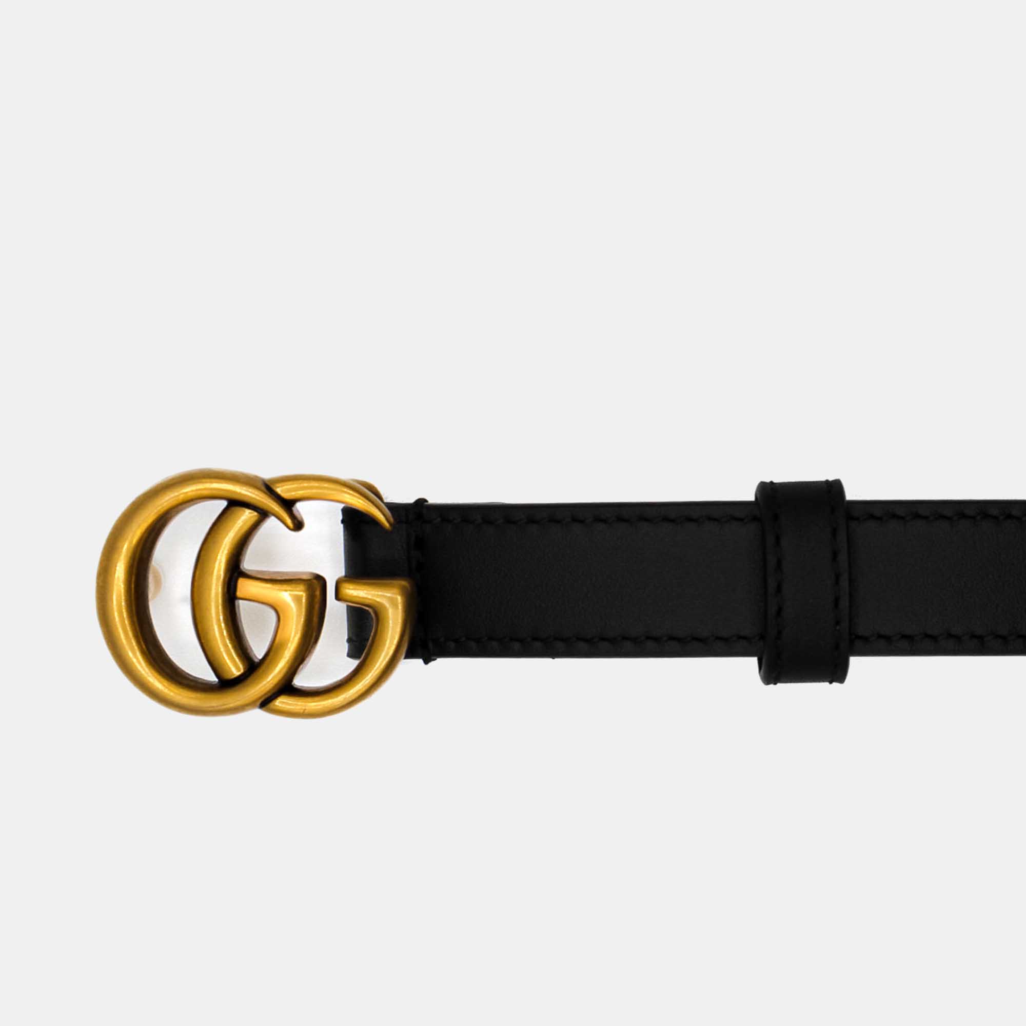 

Gucci Black Leather Double G Buckle Belt