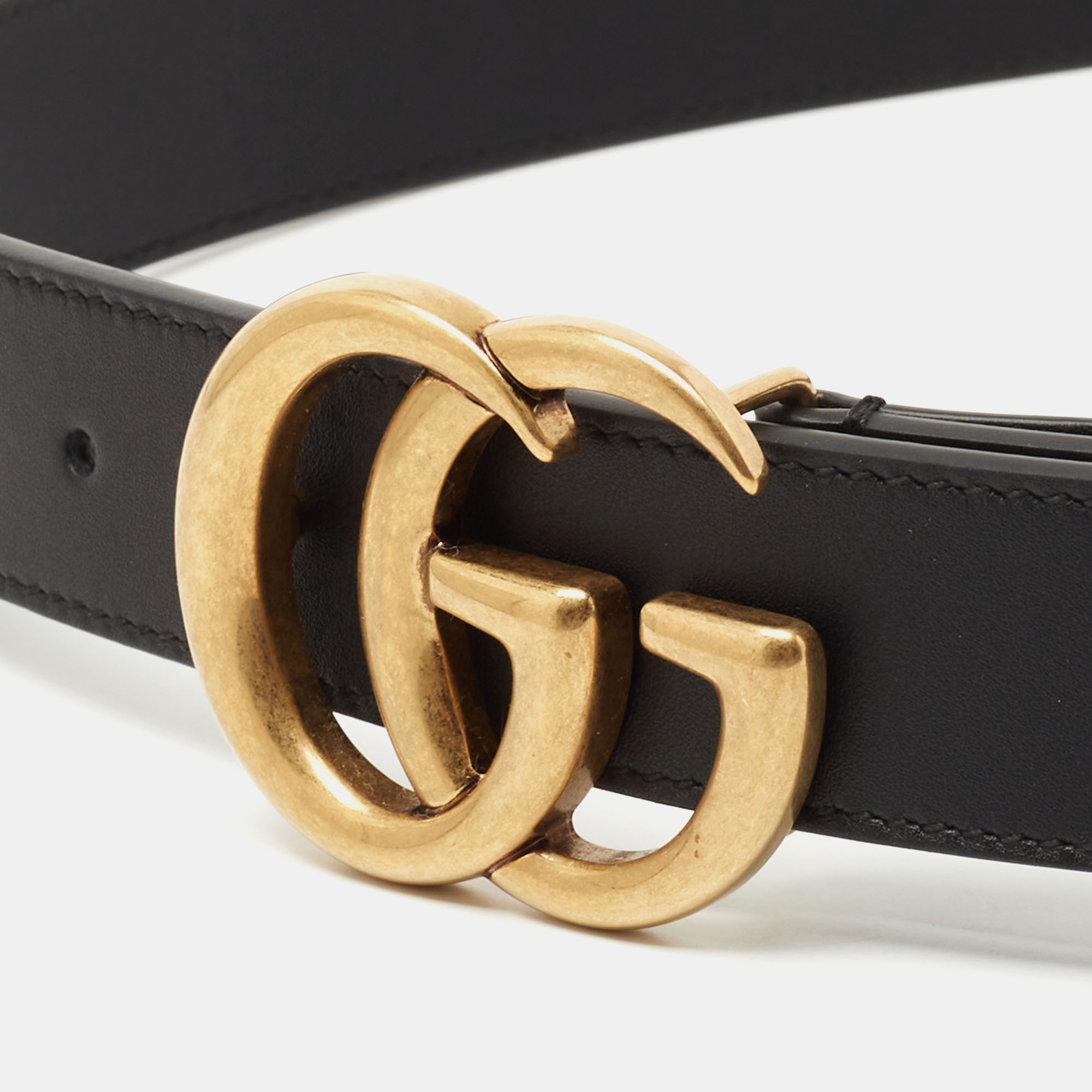 

Gucci Black Leather GG Marmont Buckle Belt