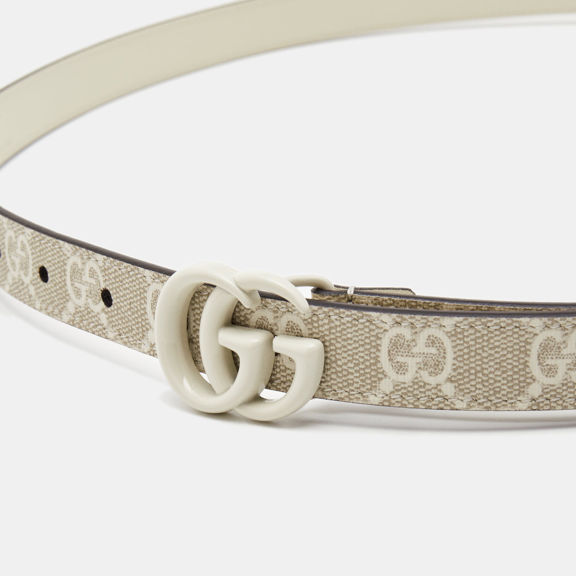 

Gucci White GG Supreme Canvas and Leather Double G Slim Belt