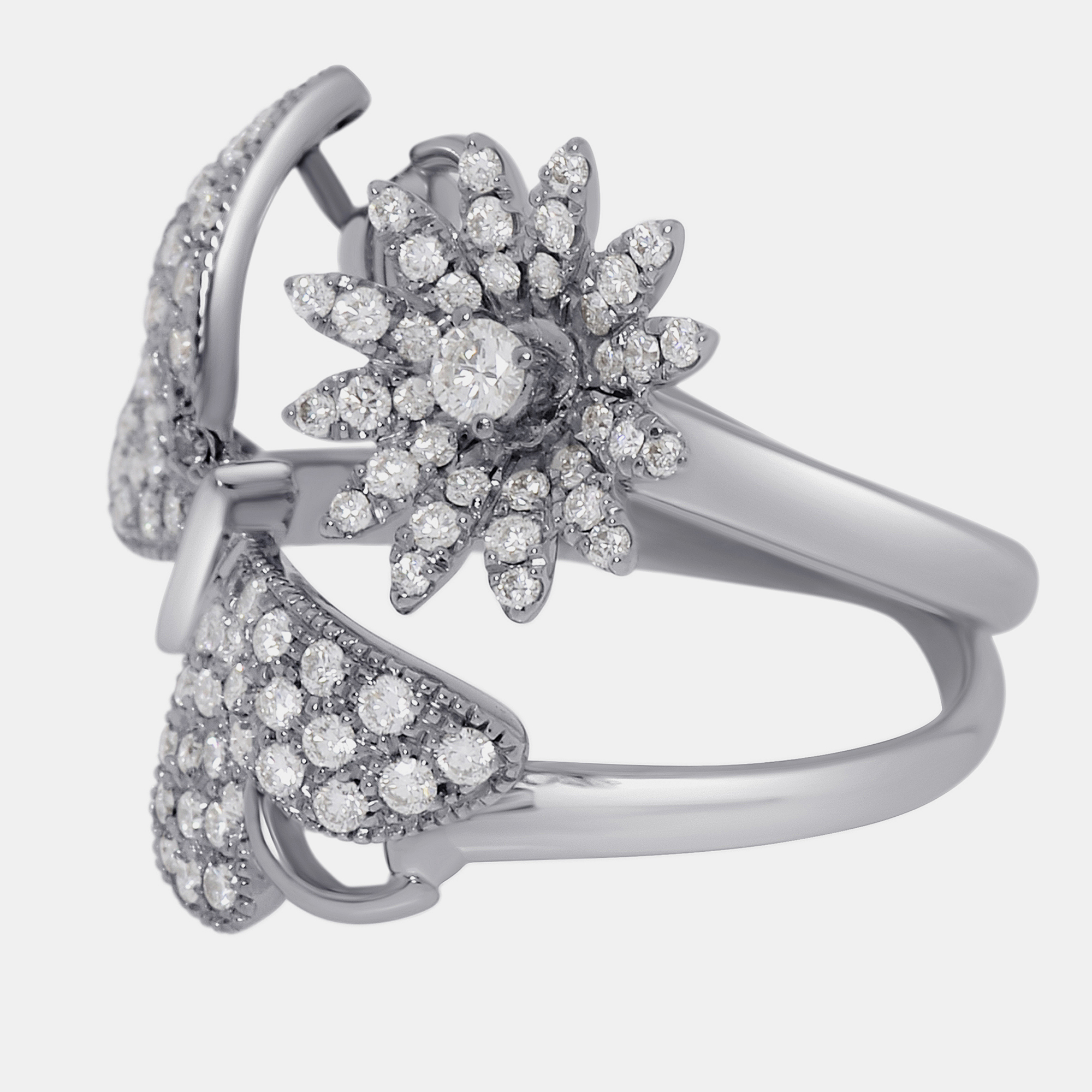 

Gucci Flora 18K White Gold Diamond Approx. 1.00ct. tw. Statement Ring Sz. 6