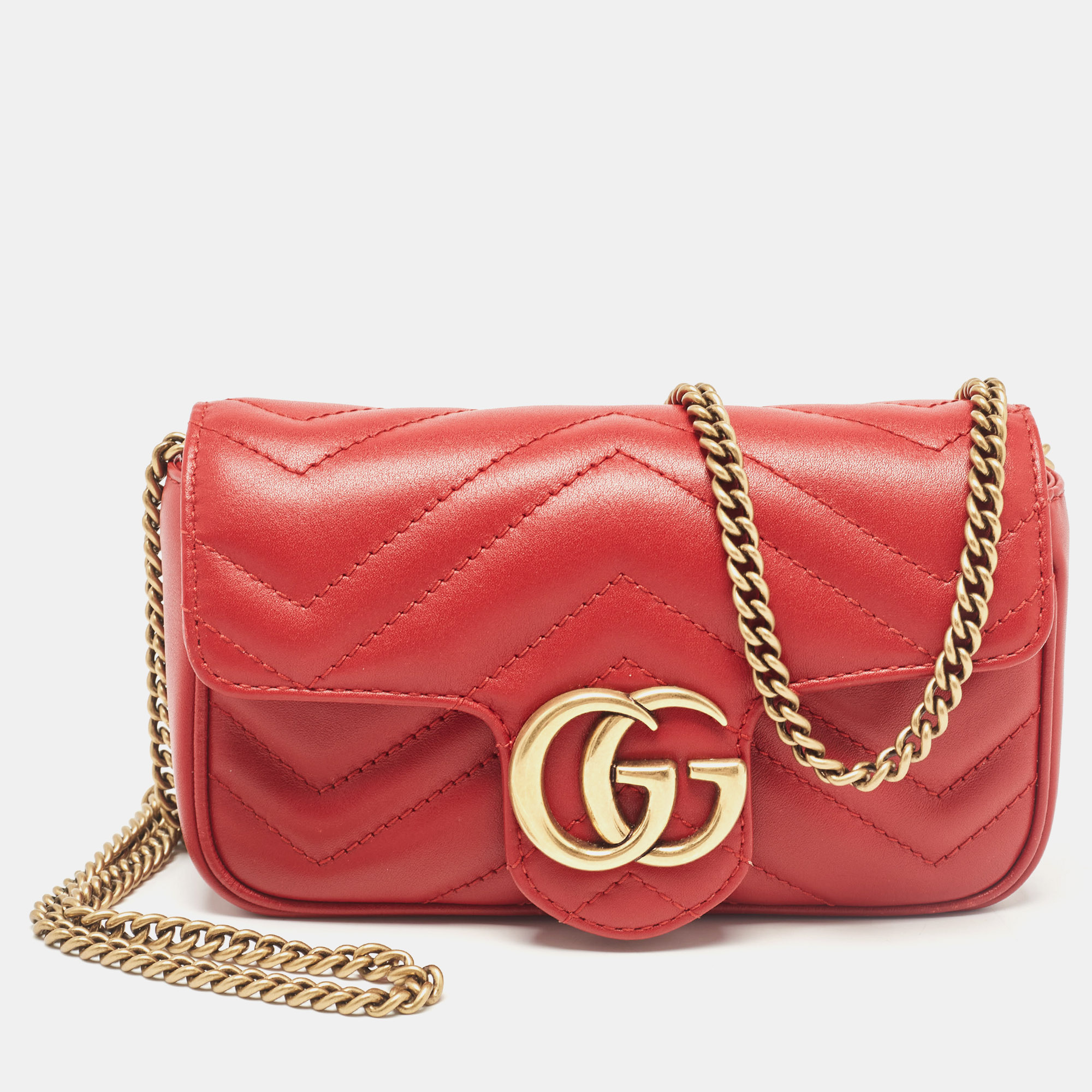 

Gucci Red Matelassé Leather Super Mini GG Marmont Shoulder Bag