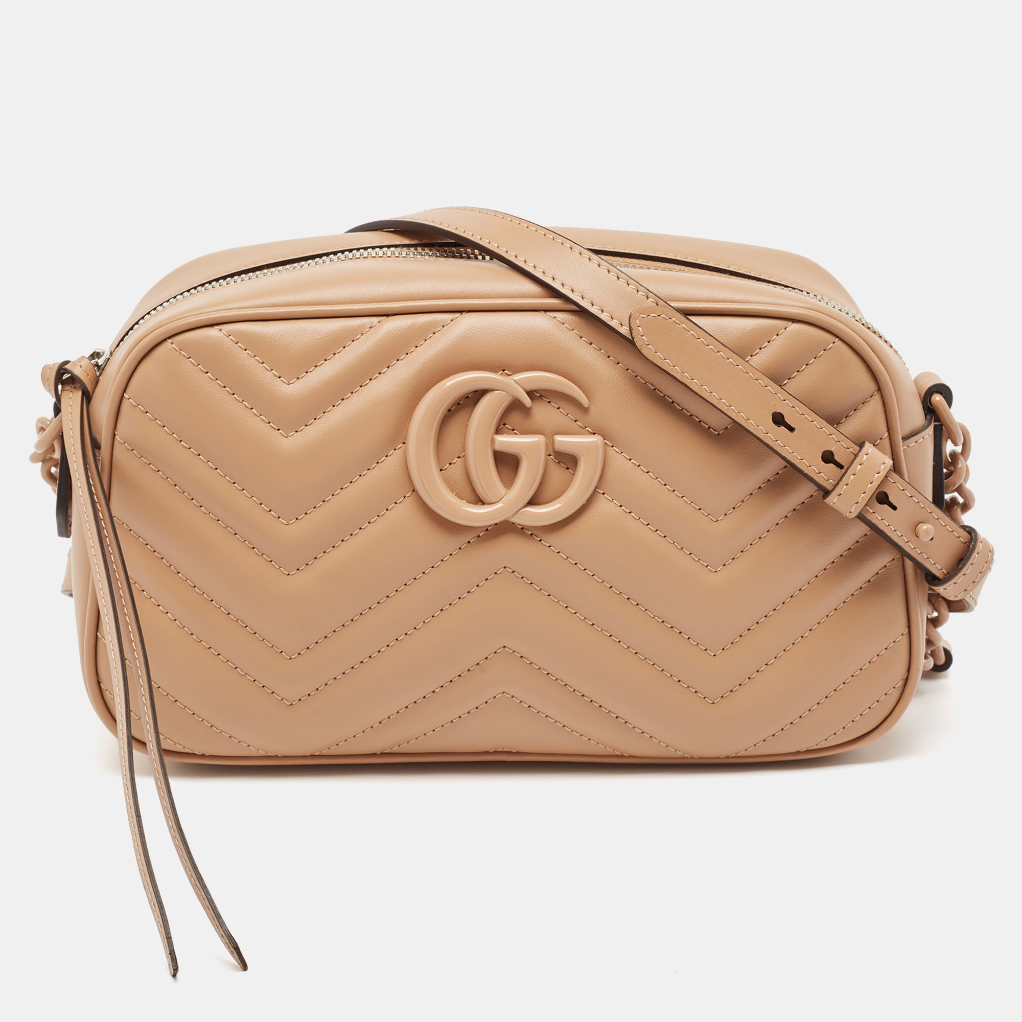 

Gucci Beige Matelassé Leather  GG Marmont Shoulder Bag