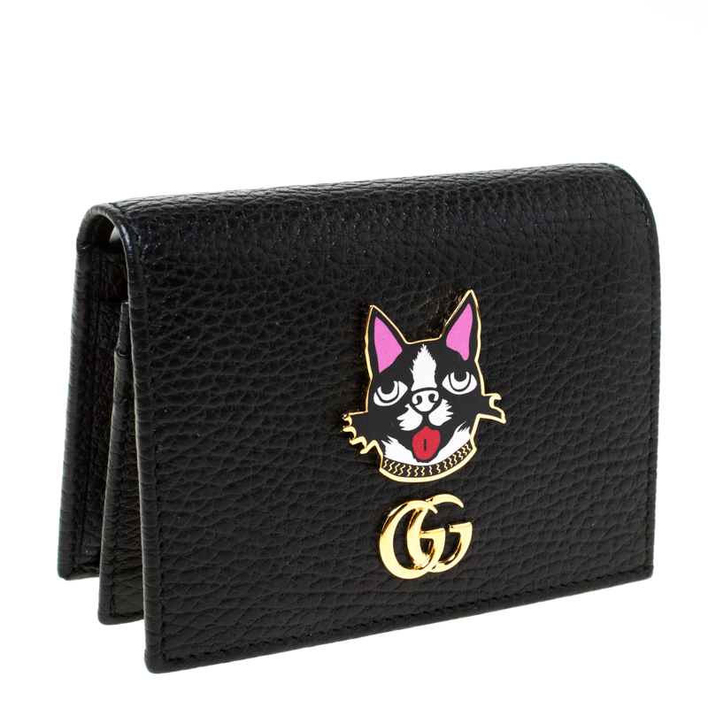 gucci wallet dog