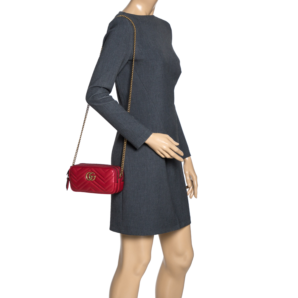 

Gucci Red Leather Mini GG Marmont Chain Shoulder Bag