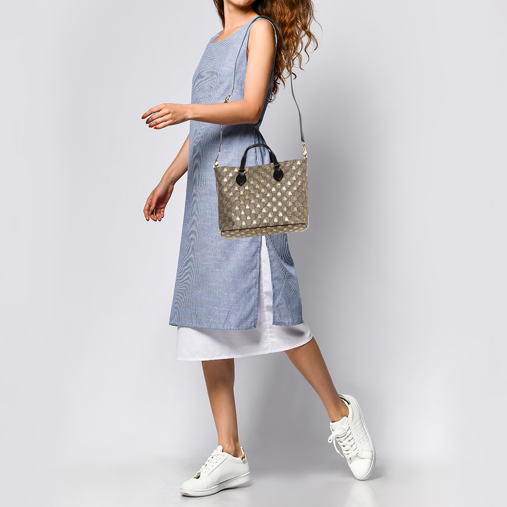 

Gucci GG Supreme Canvas Small Bee Tote, Black