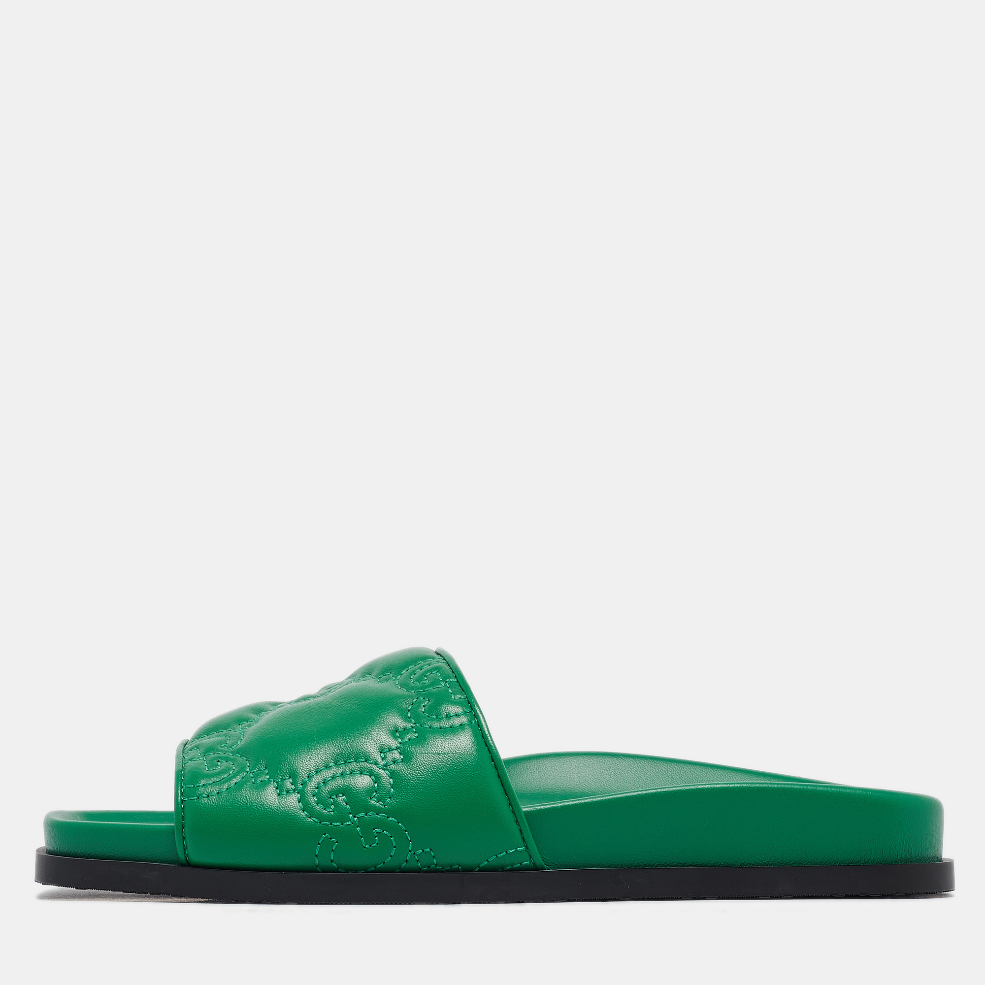 

Gucci Green Leather Nappa GG Matelassé Flat Slides Size