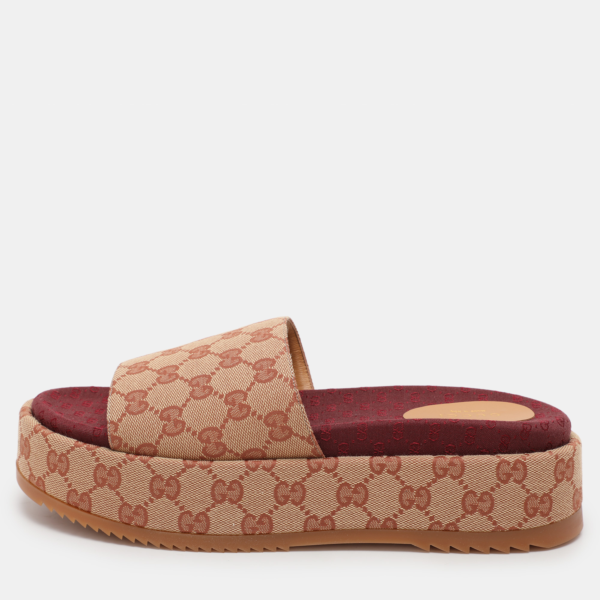 

Gucci Beige GG Monogram Canvas Angelina Platform Slide Sandals Size 41