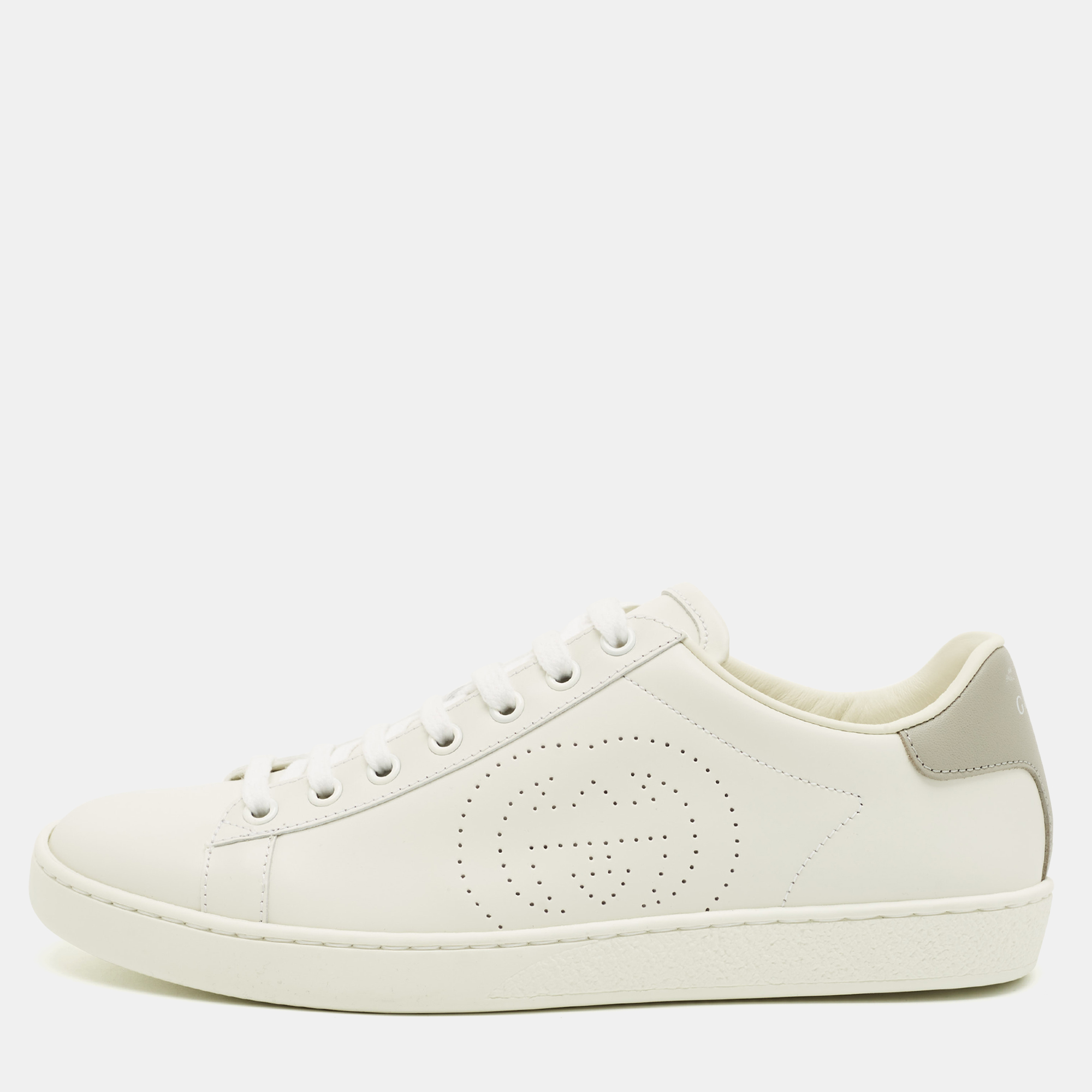 Click to view more detailed imagery on our partner's website Pre-owned Gucci Ace Size 38.5 White Perforated Interlocking G Leather Low Top Sneakers