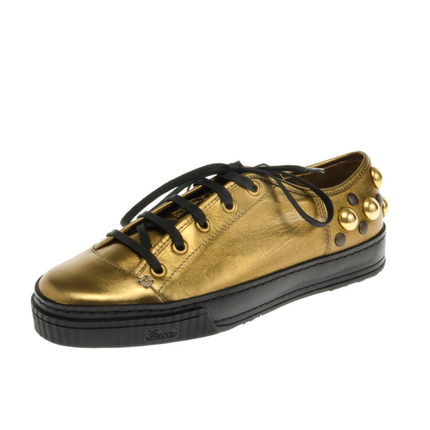 مملوكة مسبقًا Gucci Golden Leather Babouska Studded Praga Sneakers Size 37.5 