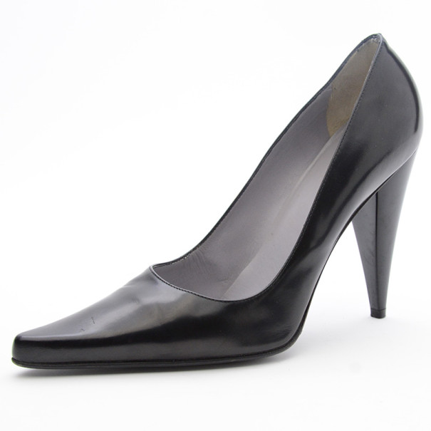 Pre Owned Gucci Black Leather Pointed Toe Pumps Size 38