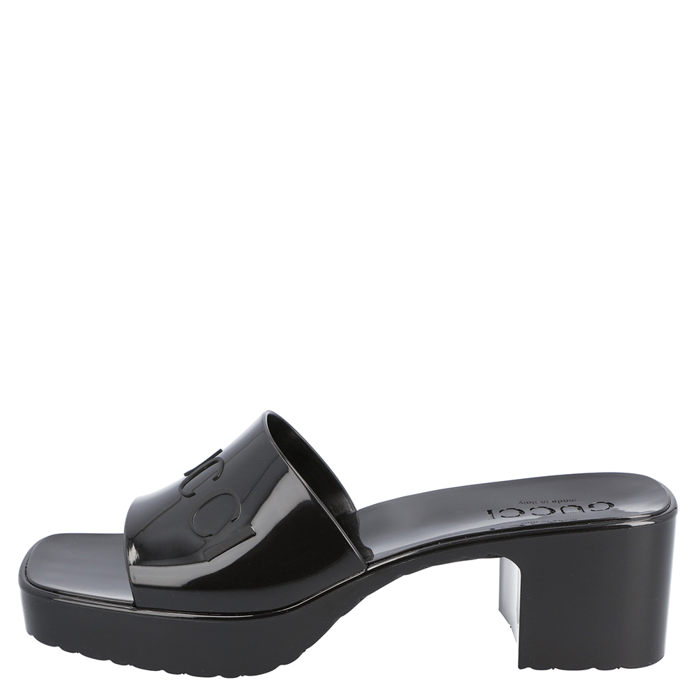 

Gucci Black Rubber Slide Sandal Size